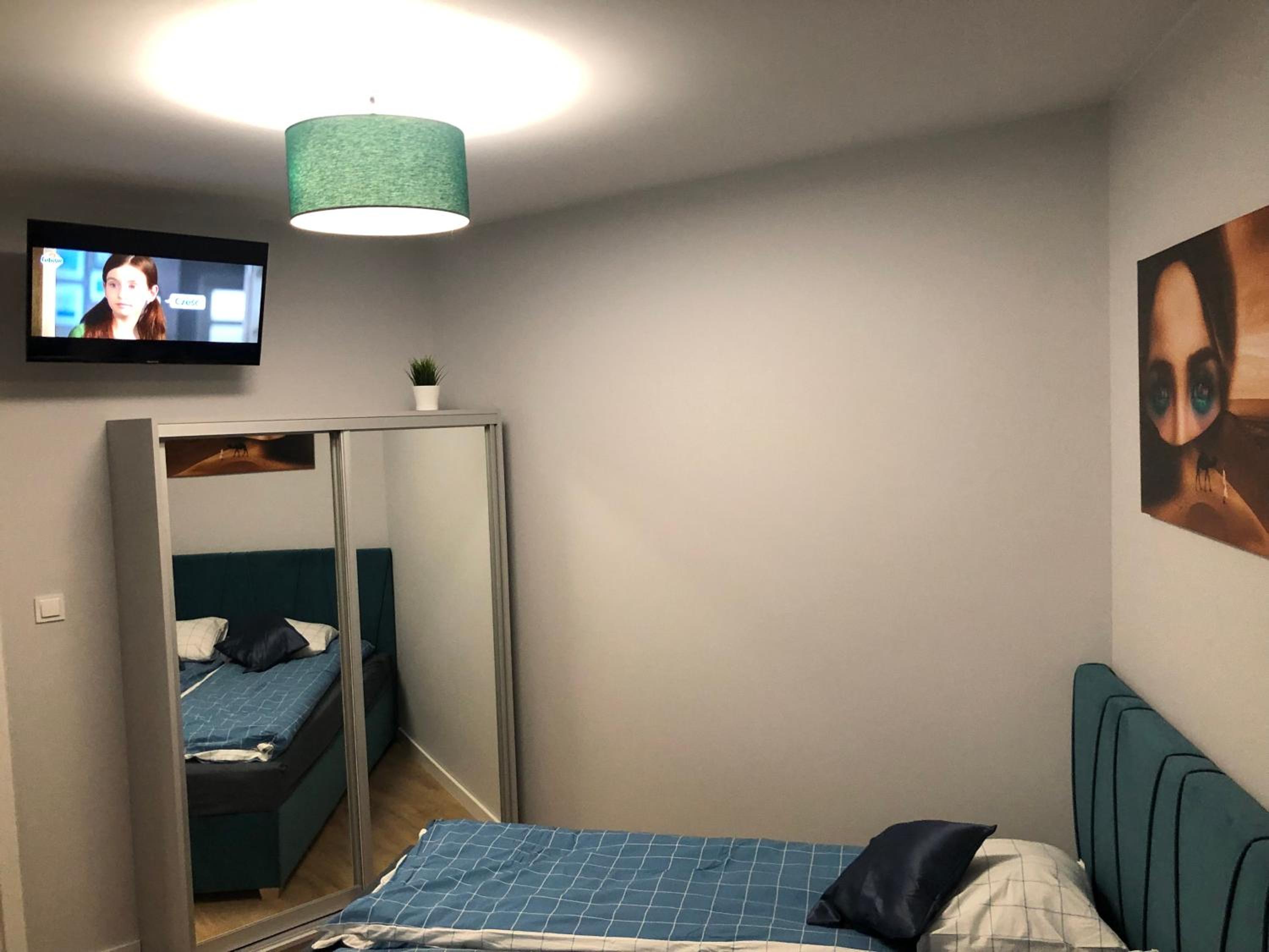 One-Bedroom Apartment photo 2