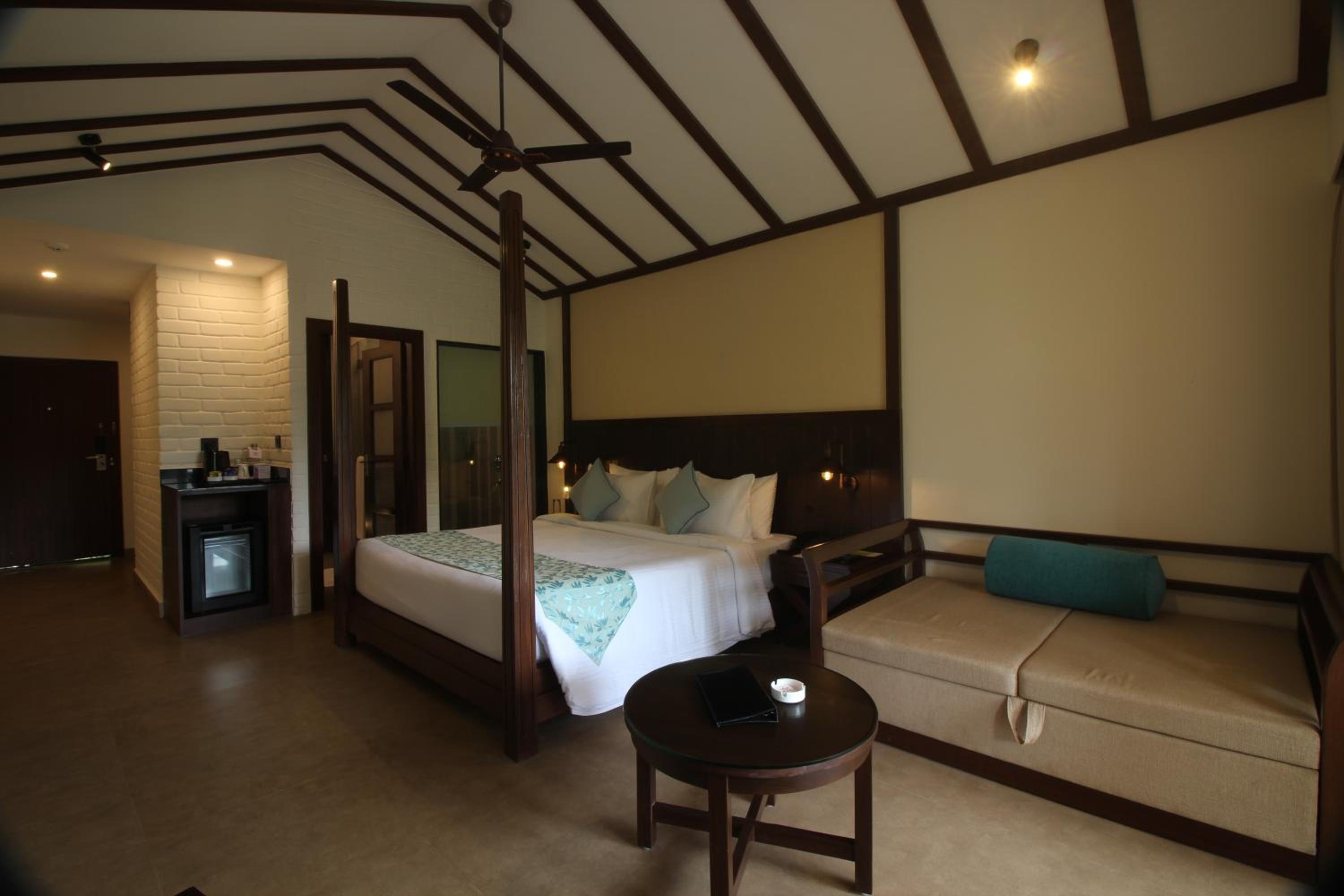 River Front Room with 10% discount on F&B - Photo 5