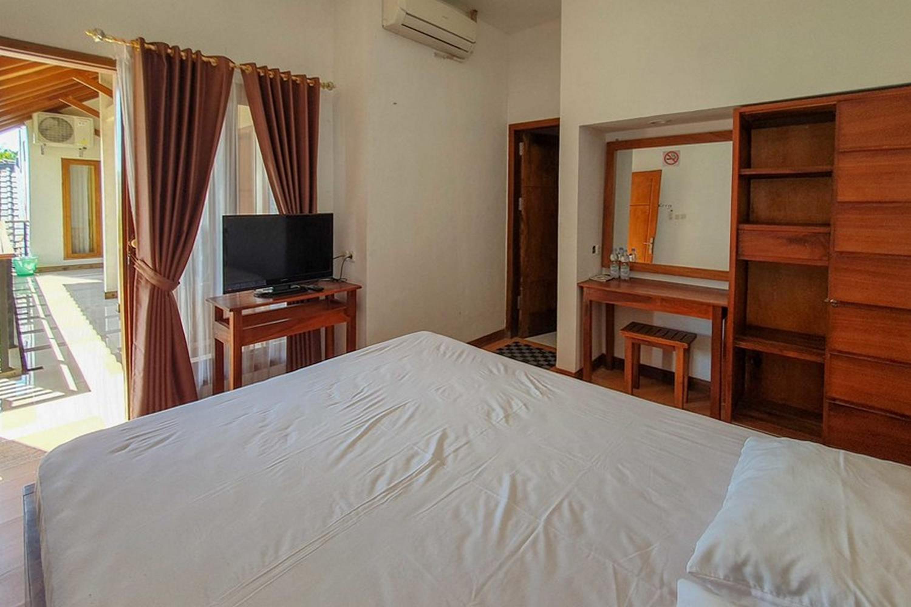 Deluxe Room - Photo 3