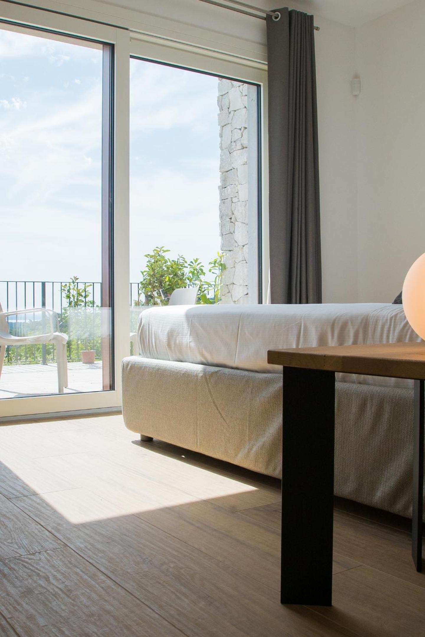 Double Room with Sea View photo 3