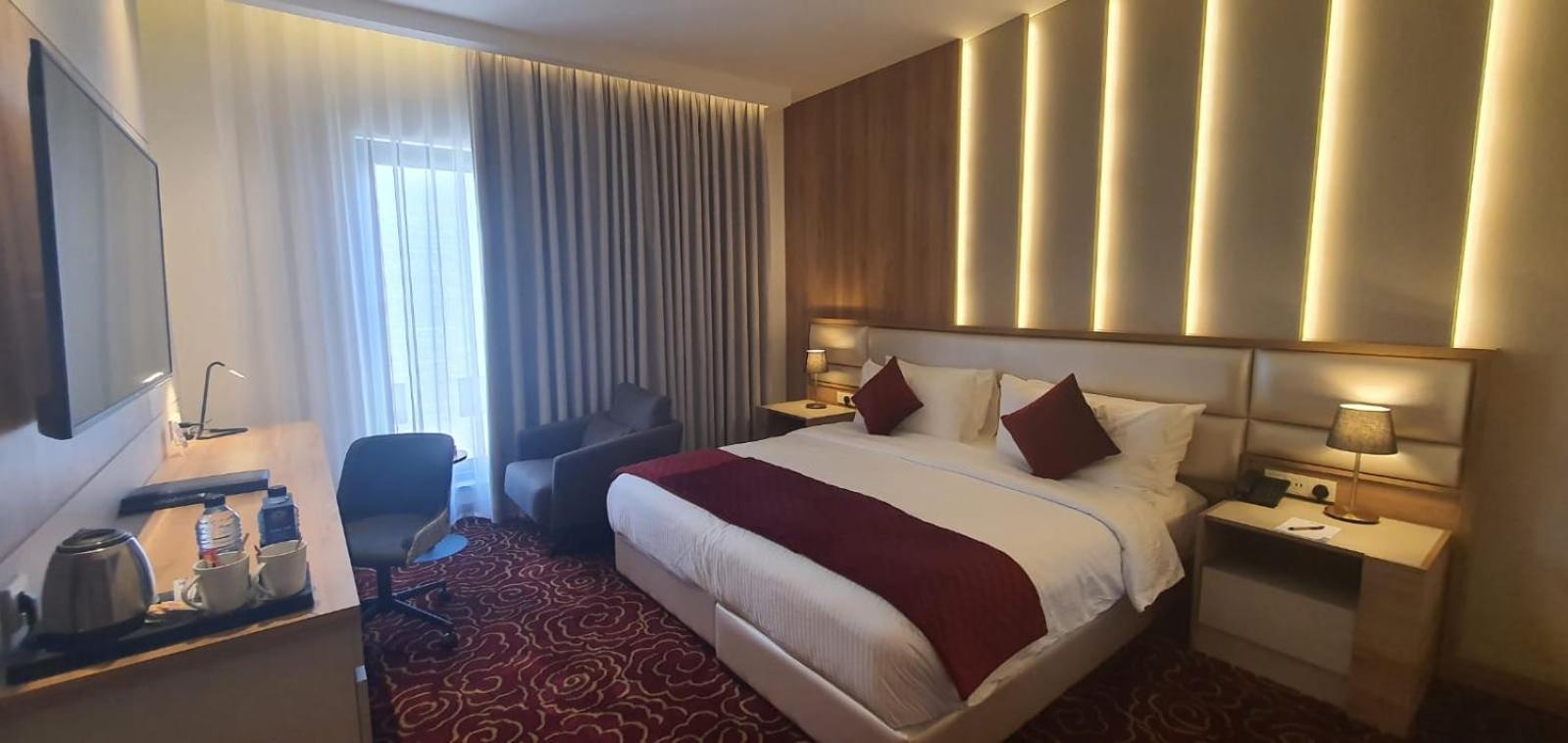Standard King Room