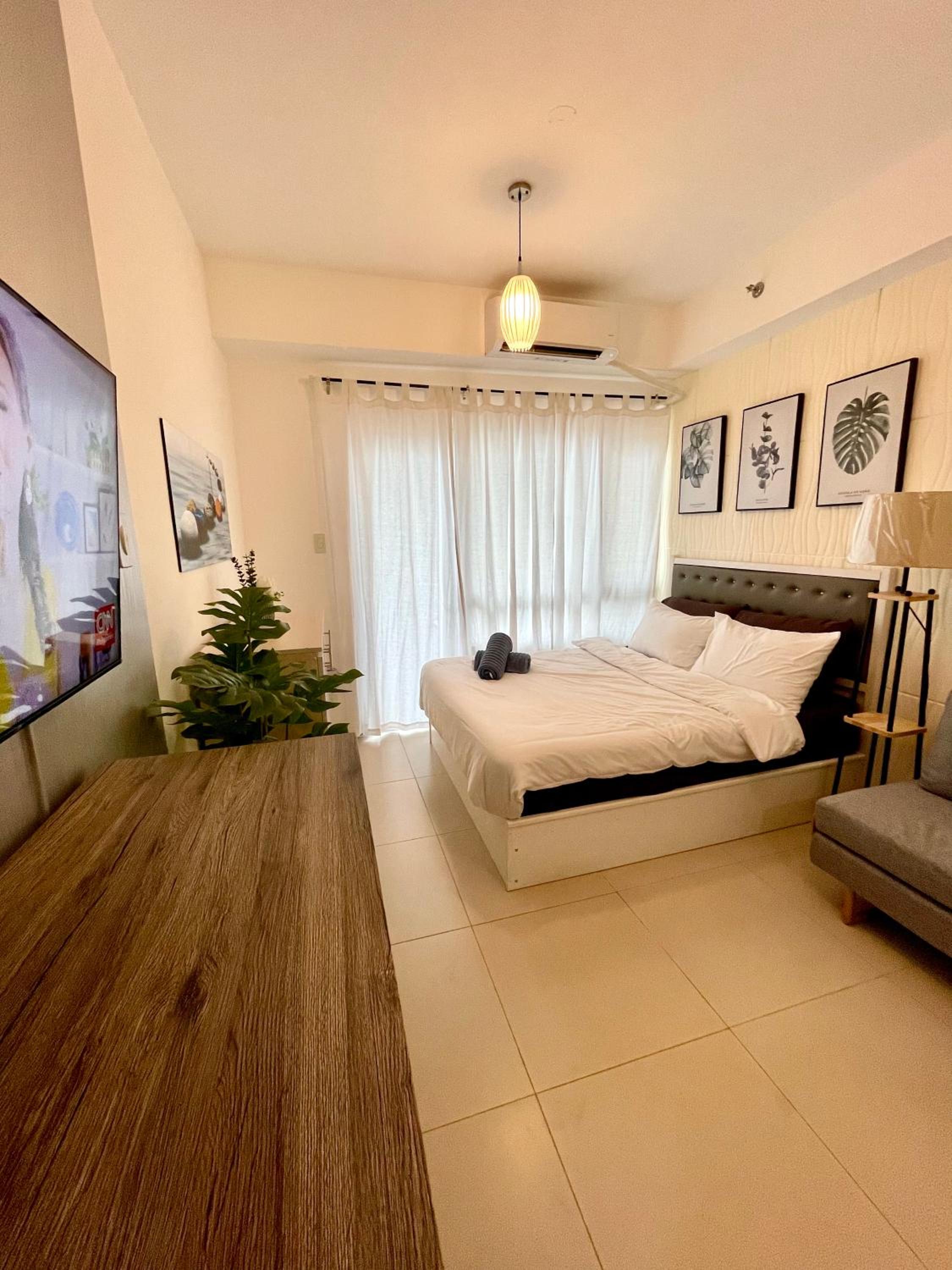 One-Bedroom Apartment - Photo 9