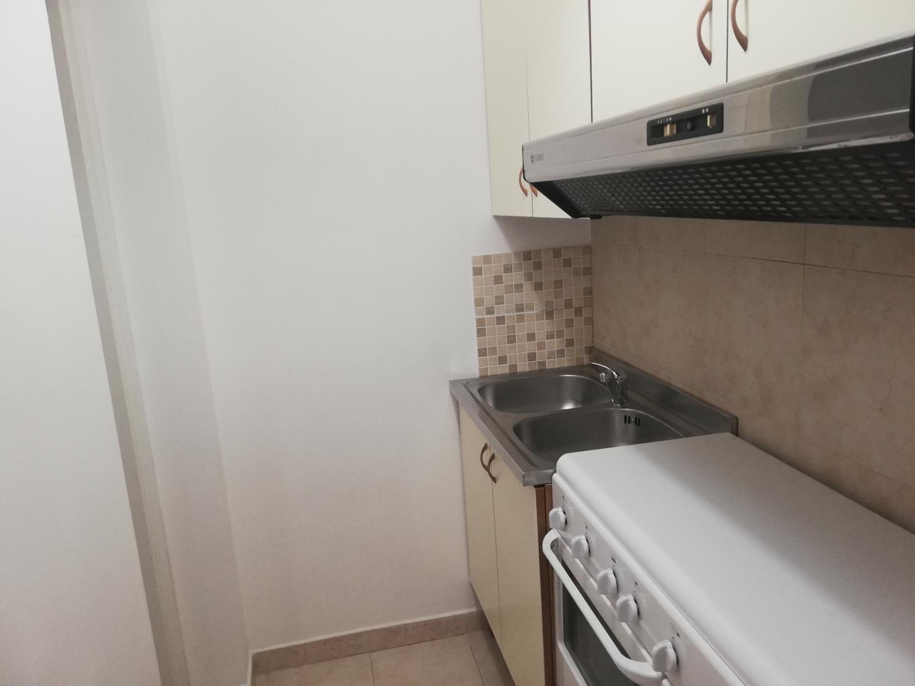 Apartment with Balcony photo 3