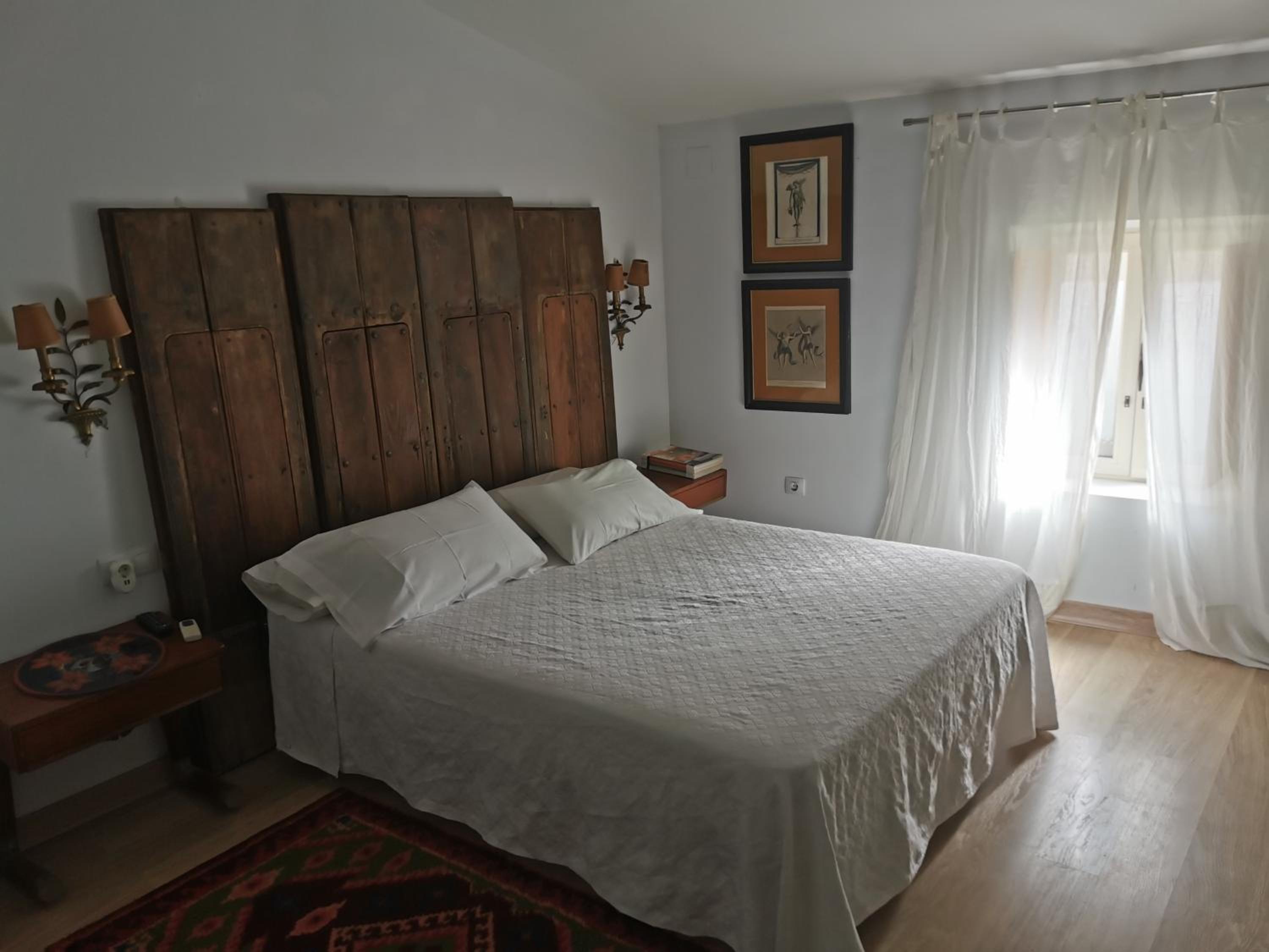 Double Room - Photo 4