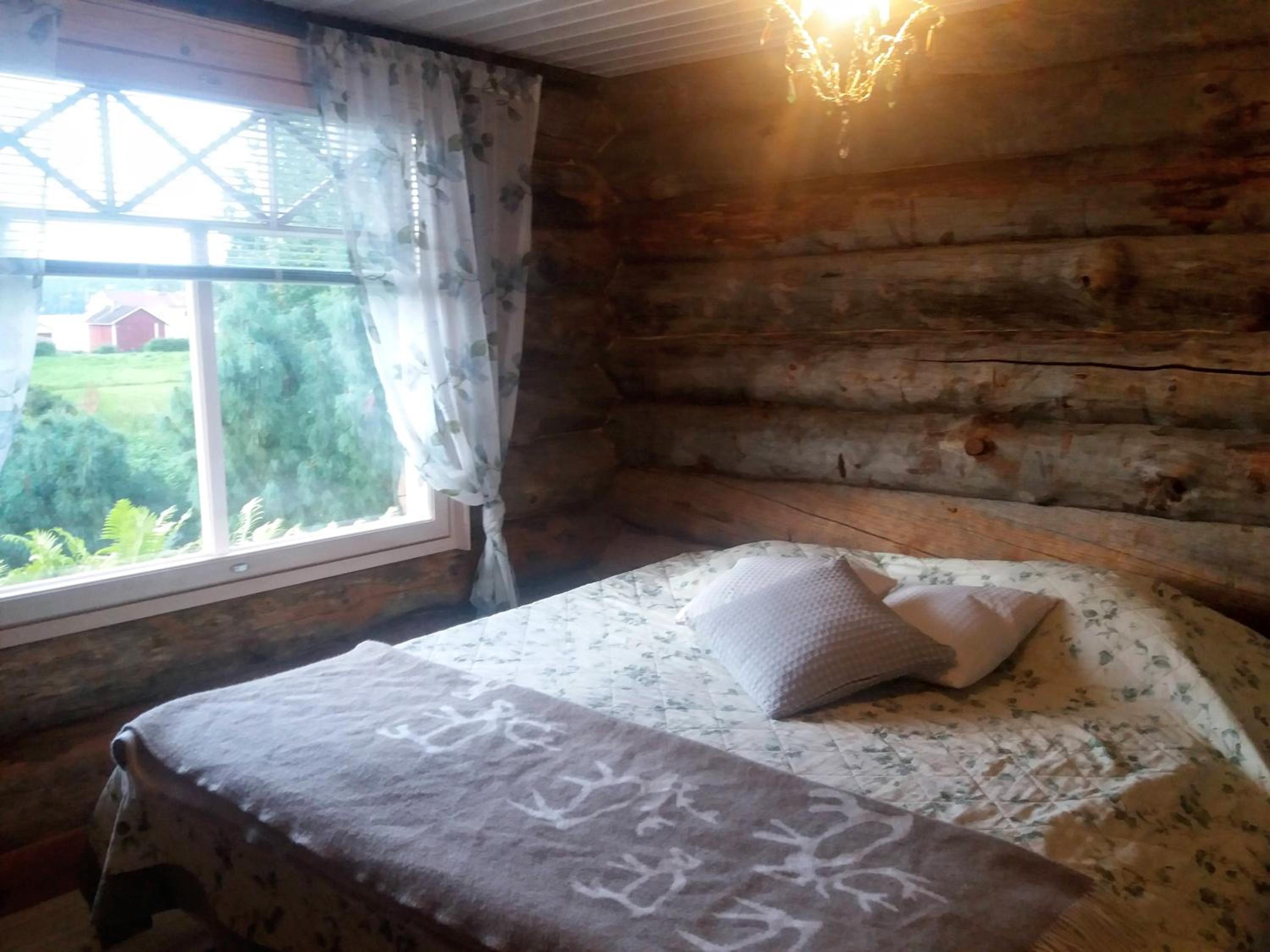 Double Room with Shared Bathroom