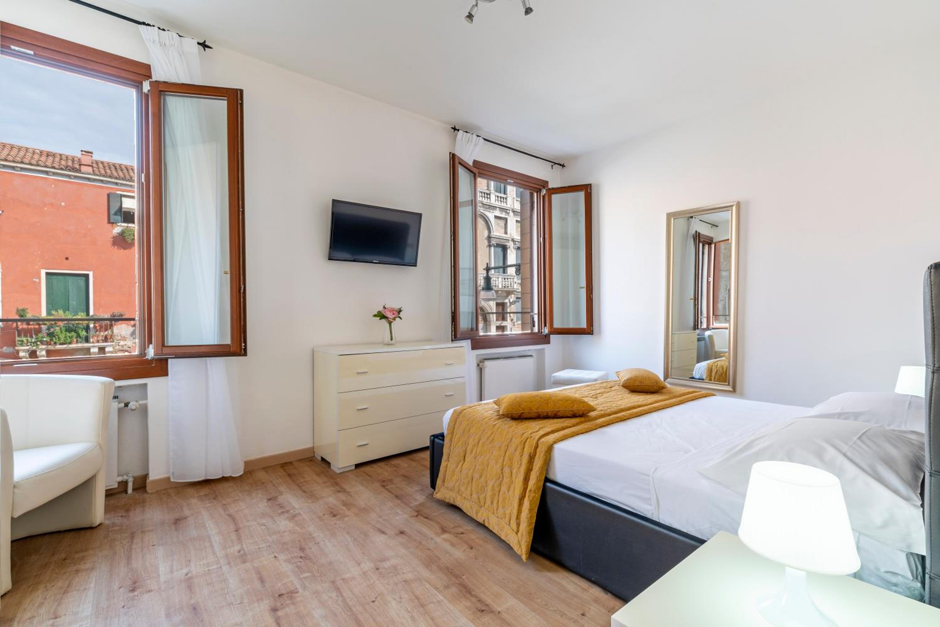 Standard Apartment photo 1