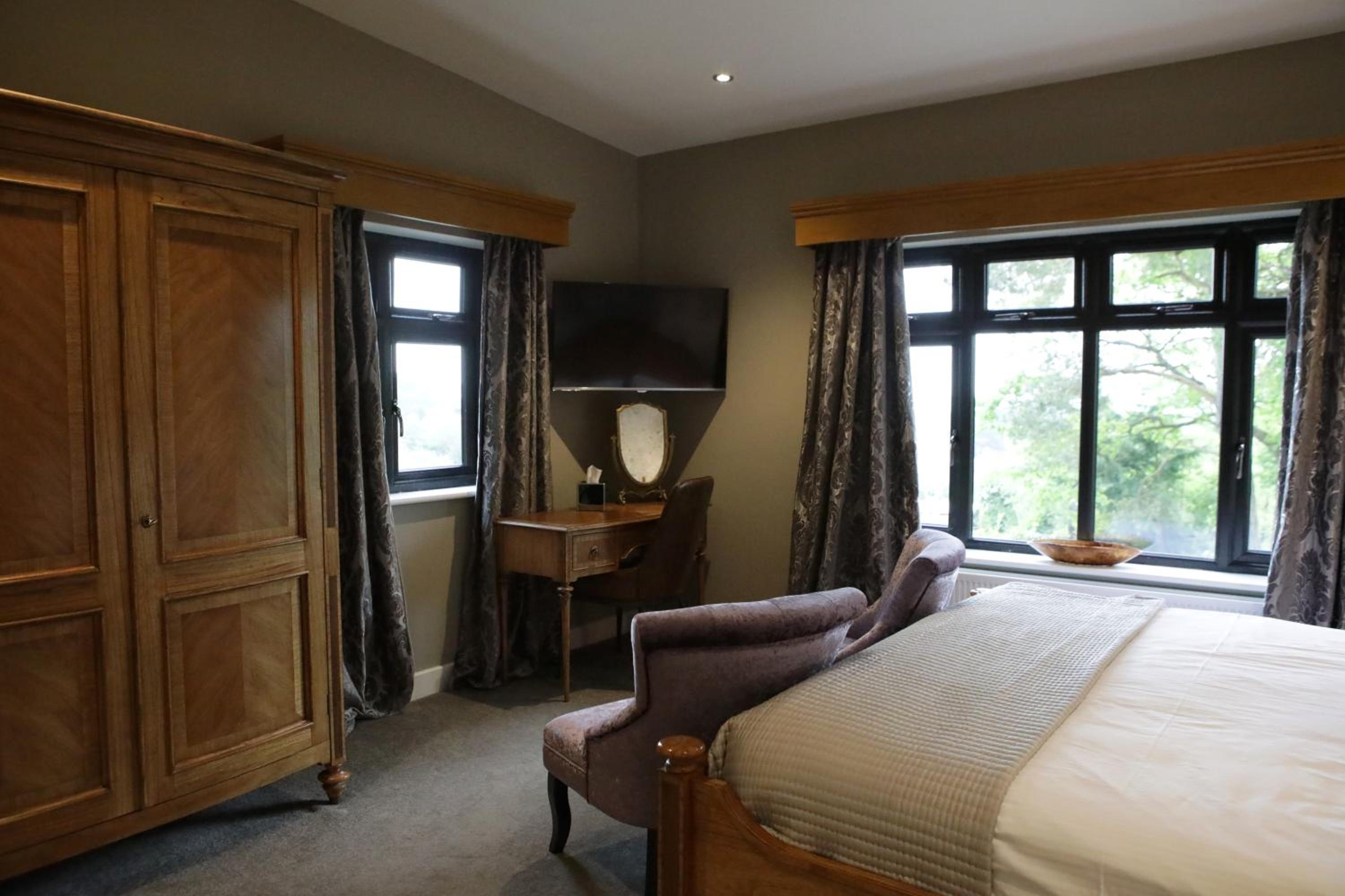 Superior King Room photo 3