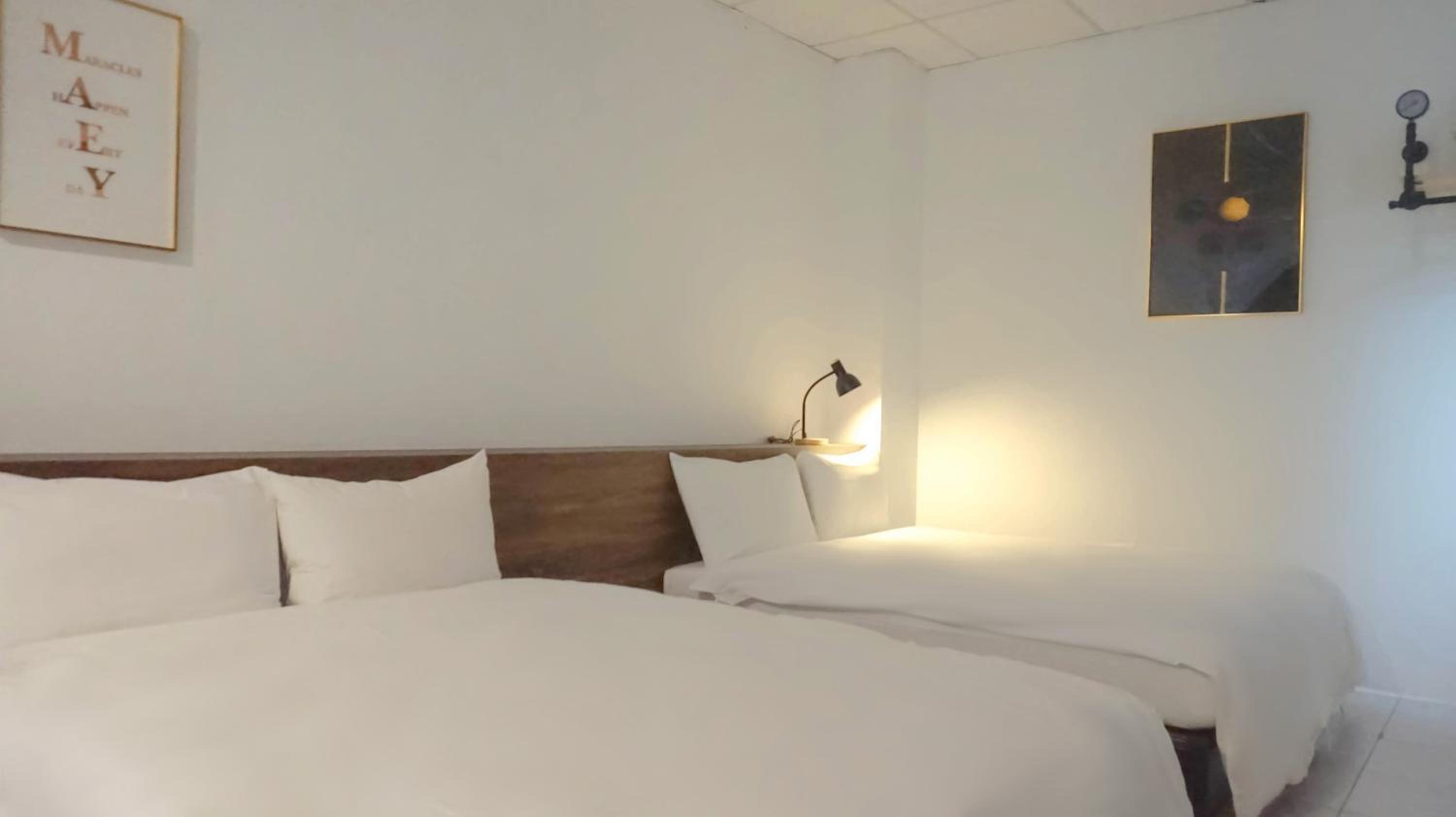 Classic Quadruple Room - Photo 2