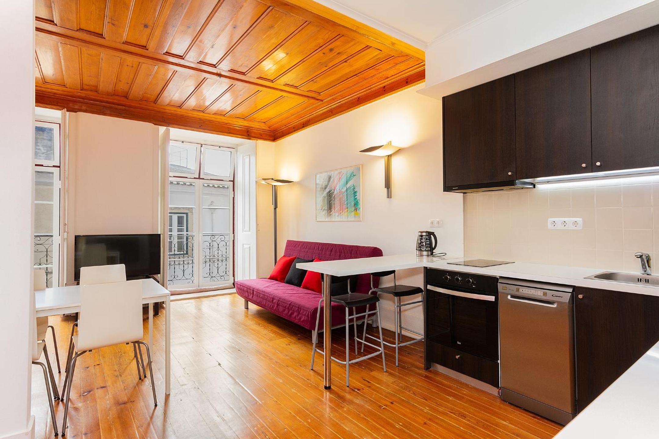 One-Bedroom Apartment - Photo 10