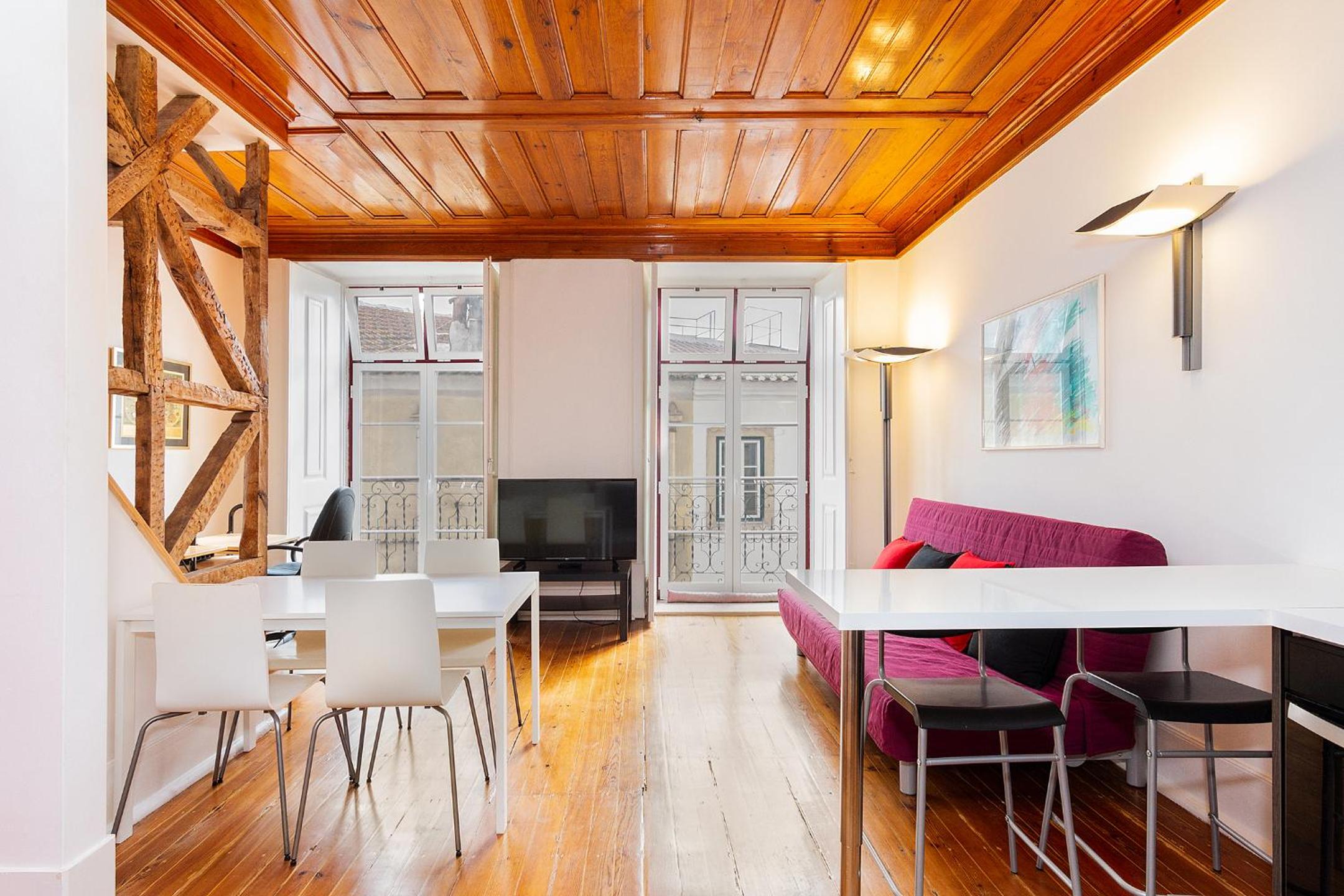 One-Bedroom Apartment - Photo 19