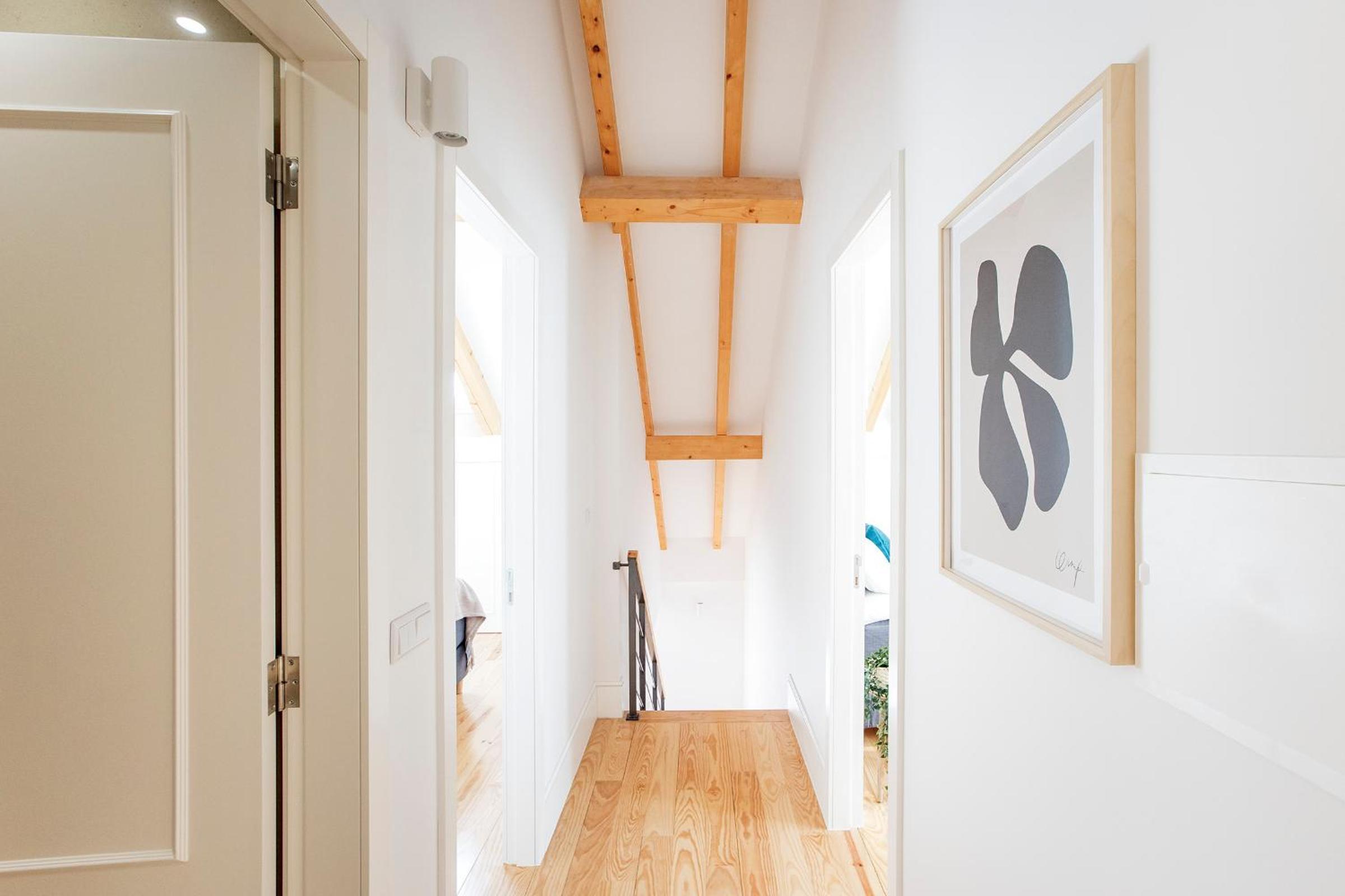 Three-Bedroom Apartment - Photo 21
