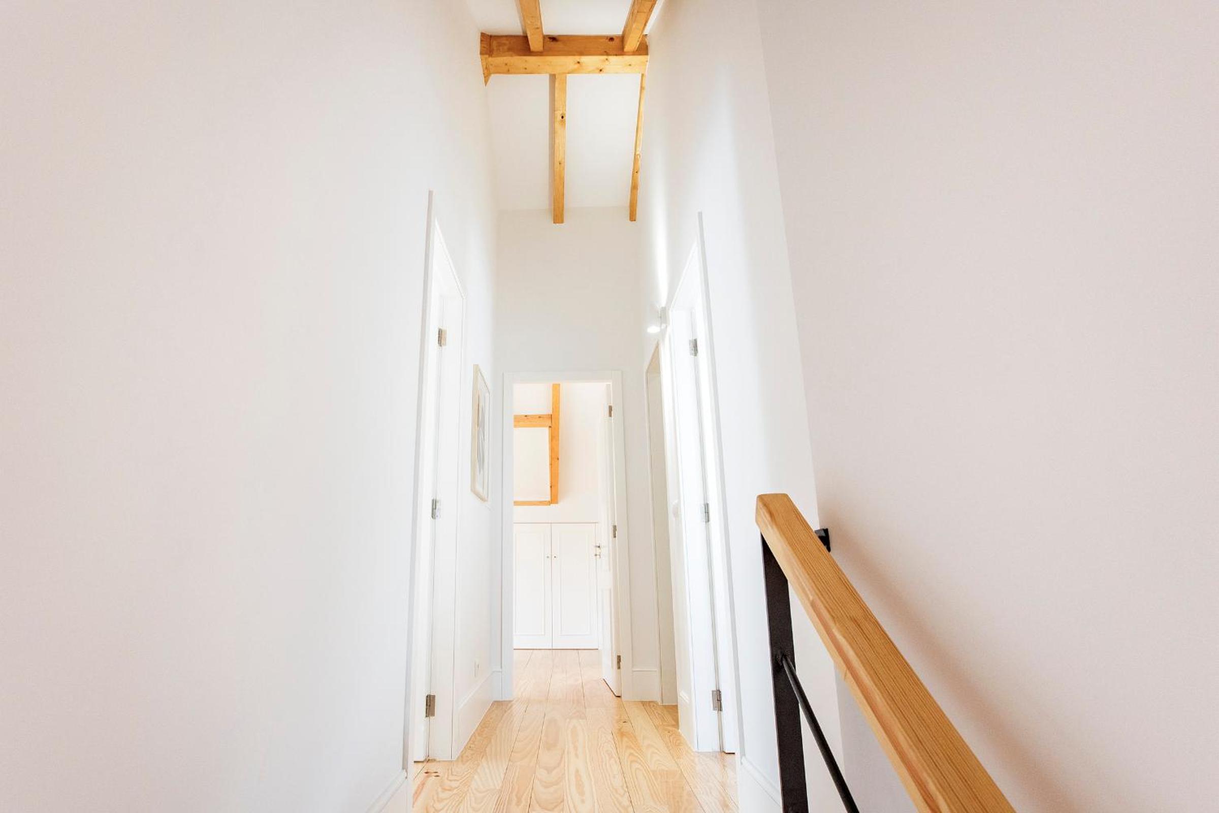 Three-Bedroom Apartment - Photo 23