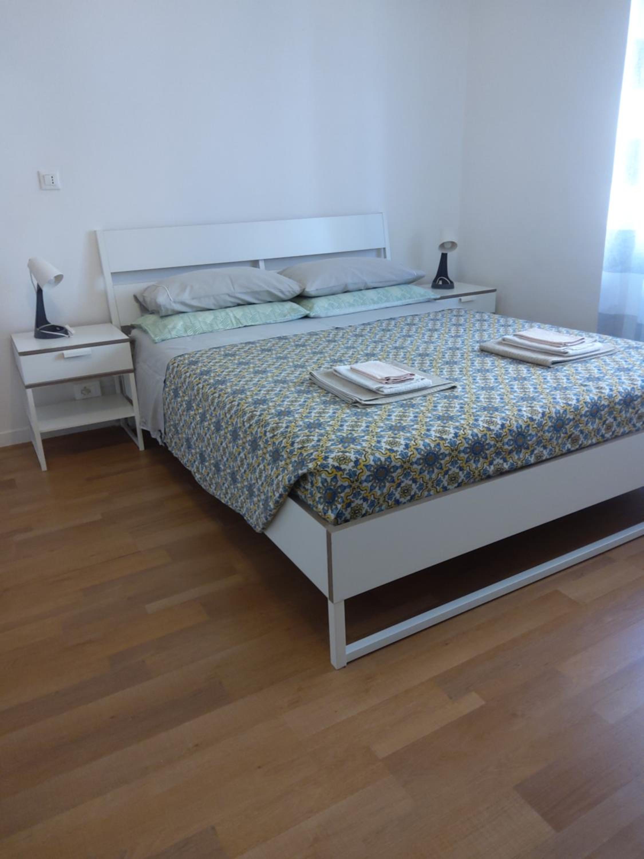 Double Room - Photo 3