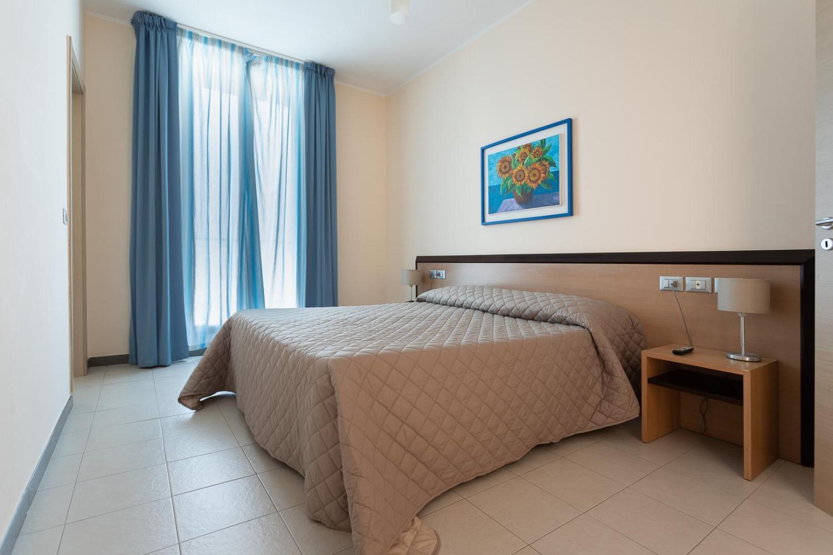 Double Room with Balcony - Photo 1