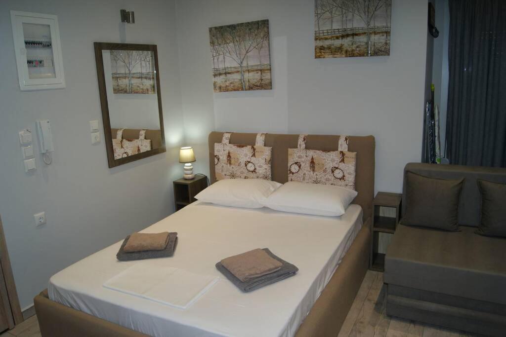 One-Bedroom Apartment - Photo 17
