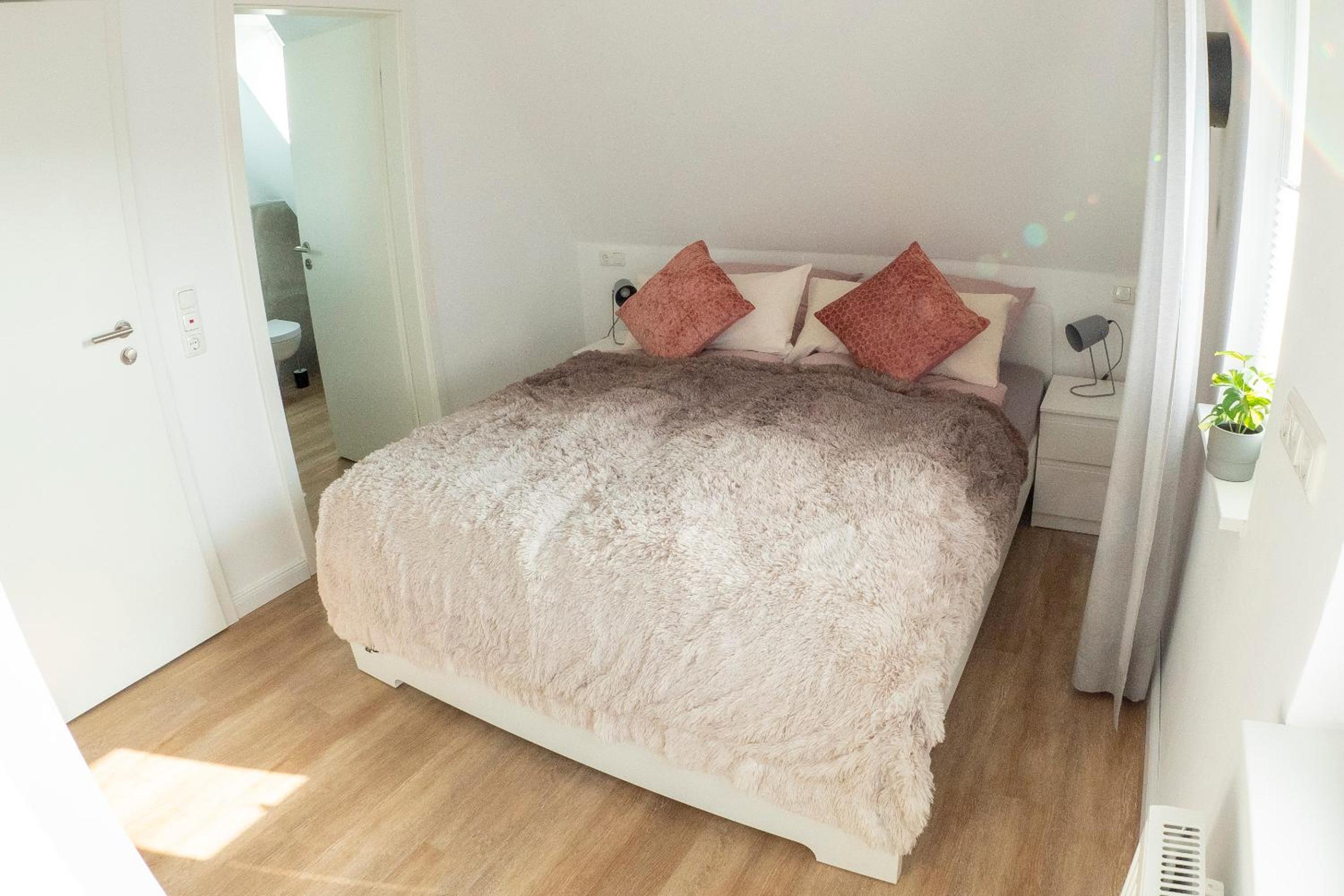 Double Room with Private Bathroom photo 2