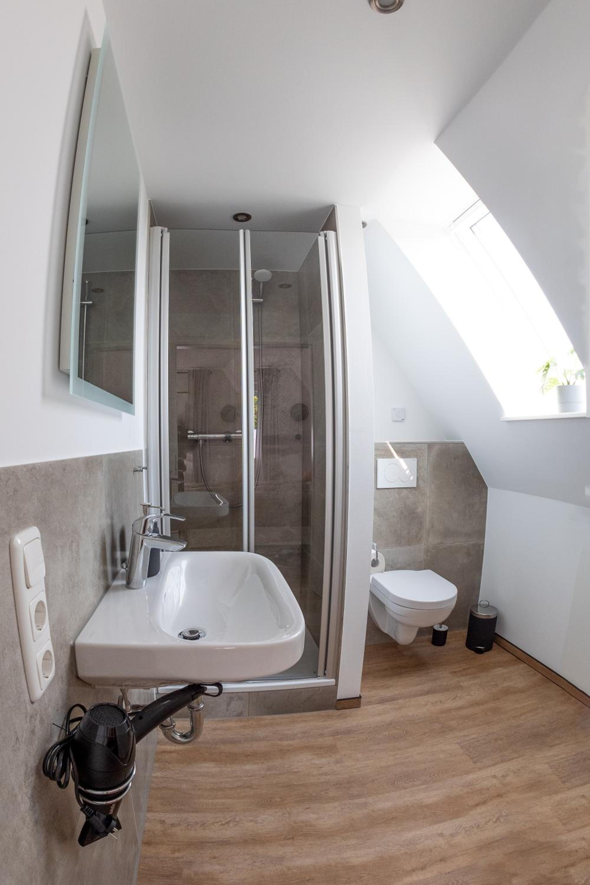 Double Room with Private Bathroom photo 3