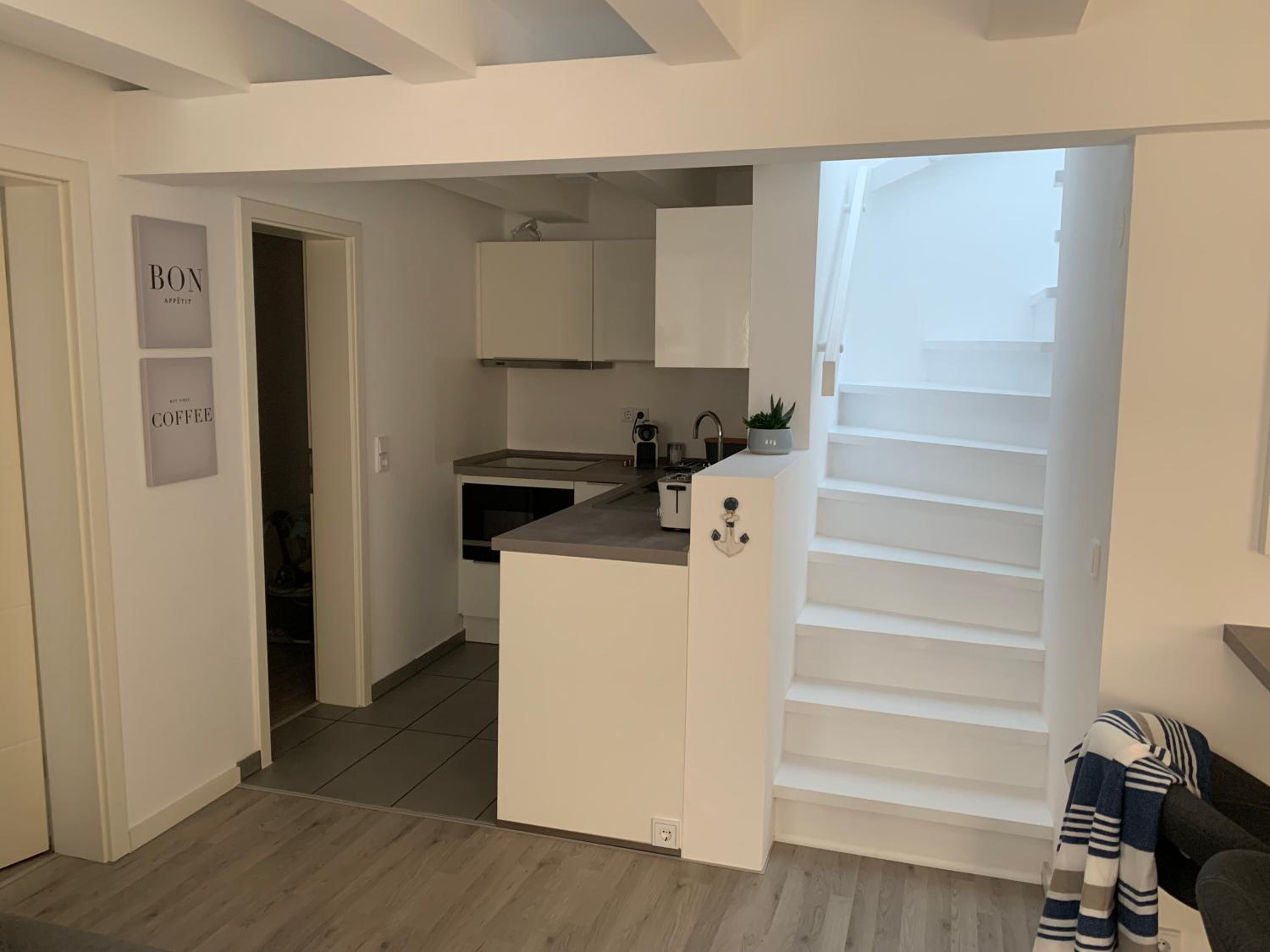 Two-Bedroom Apartment - Photo 3
