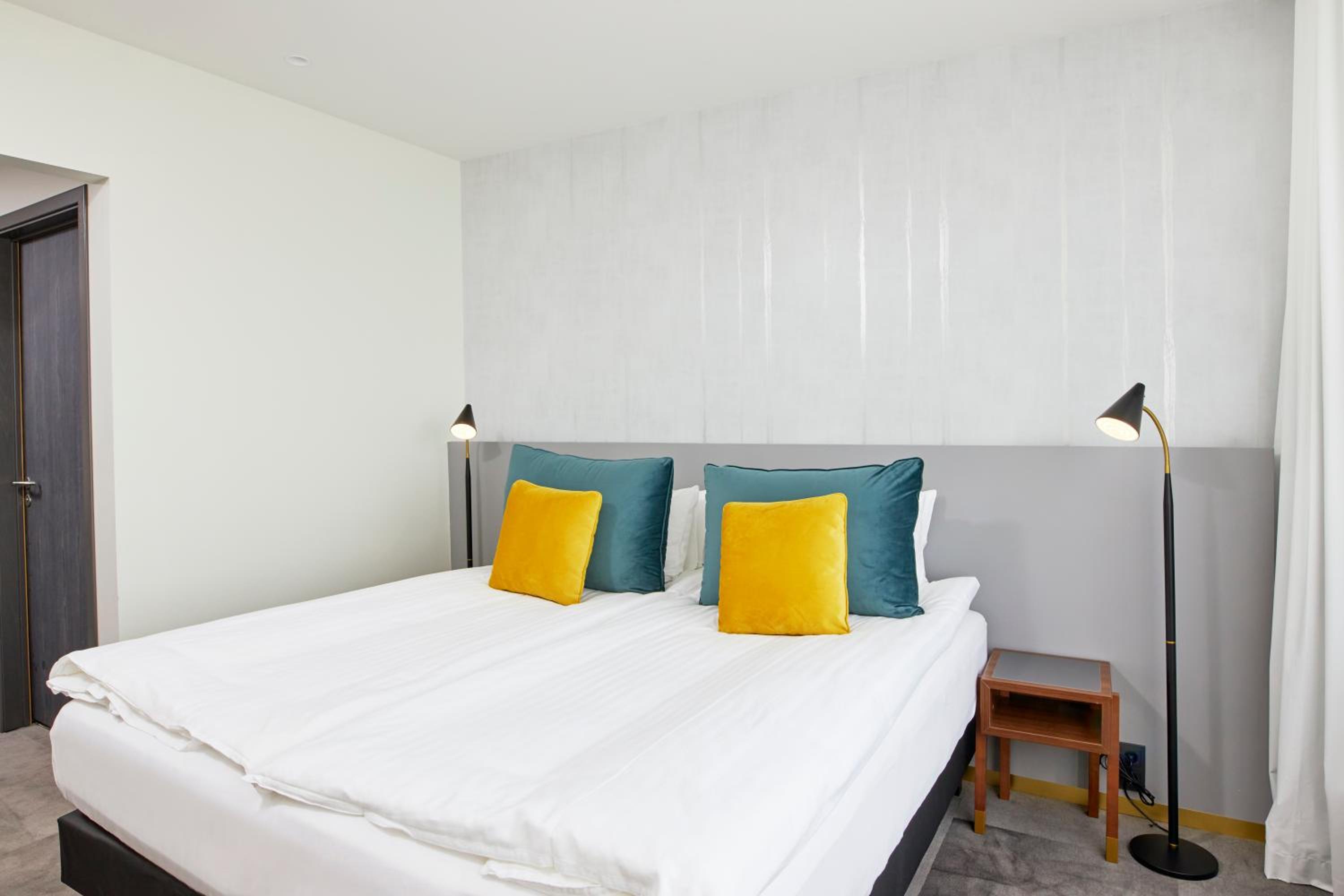 Large Double or Twin Room photo 3
