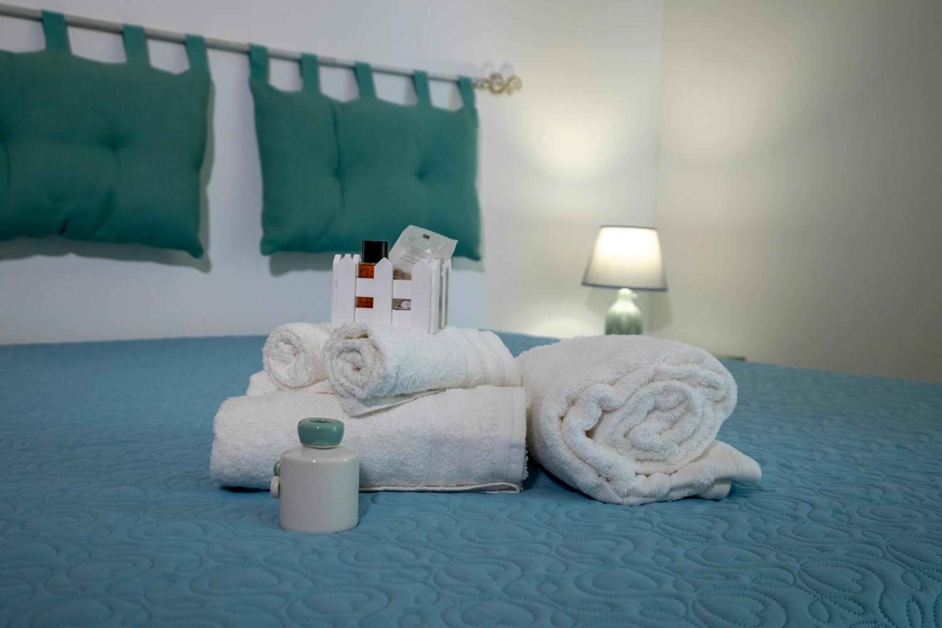 Double Room - Disability Access - Photo 2