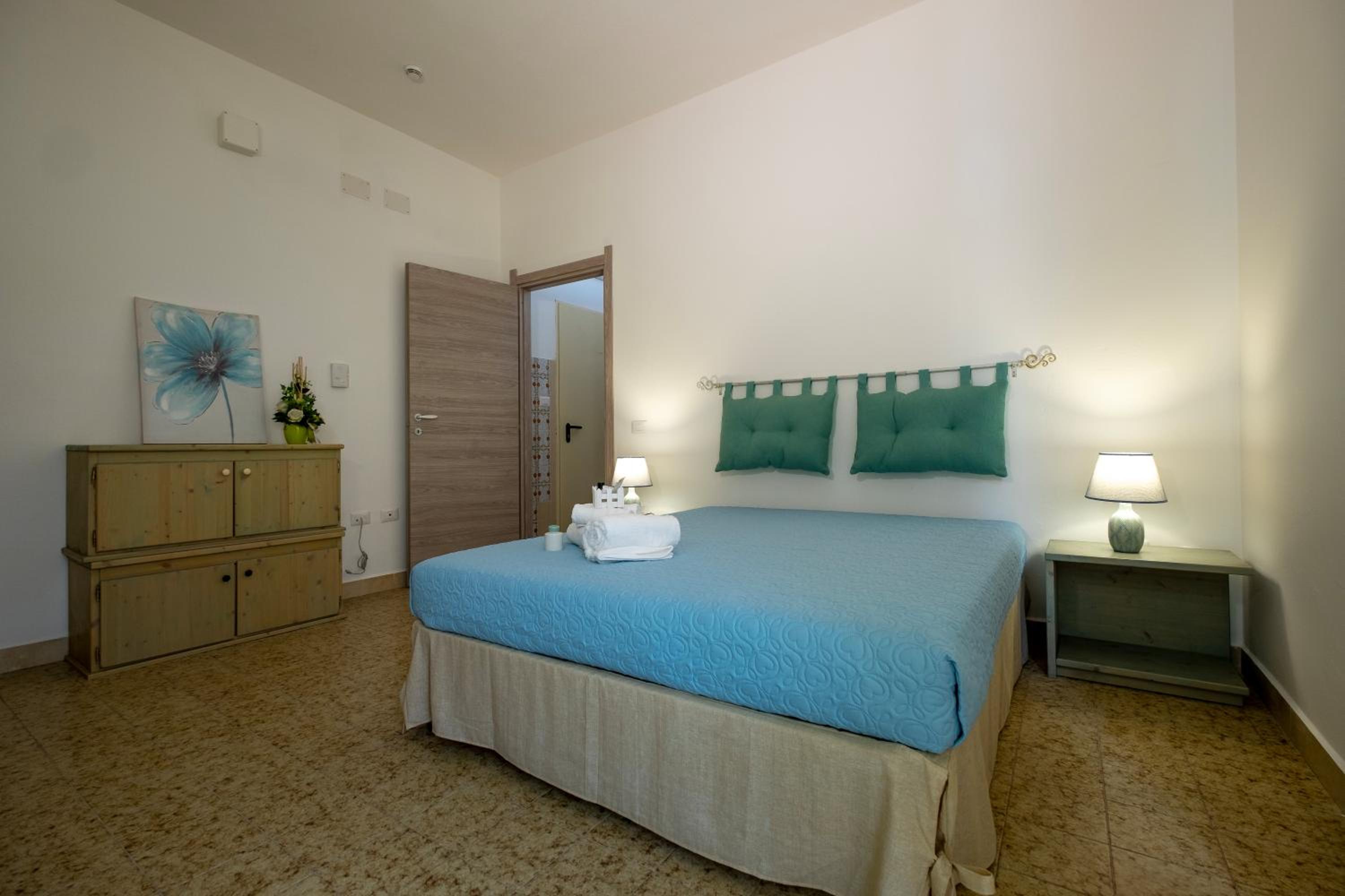 Double Room - Disability Access - Photo 1
