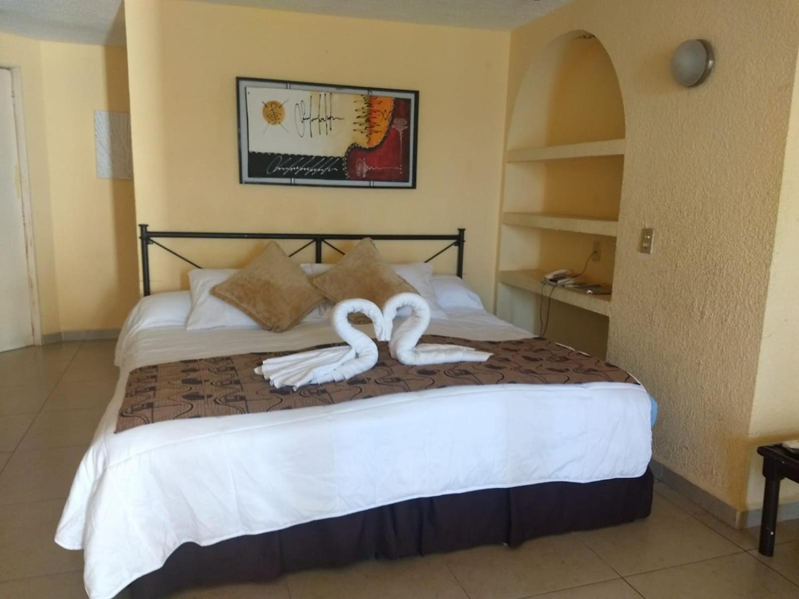 Deluxe Suite with Sea View