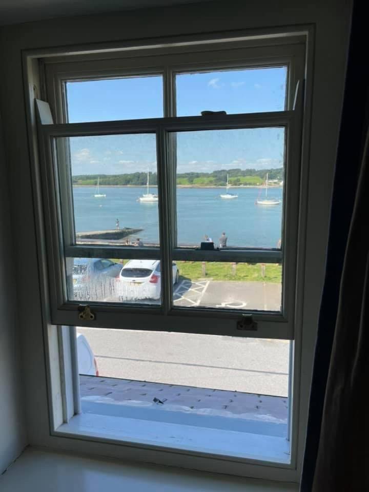 Double Room with Sea View - Photo 3