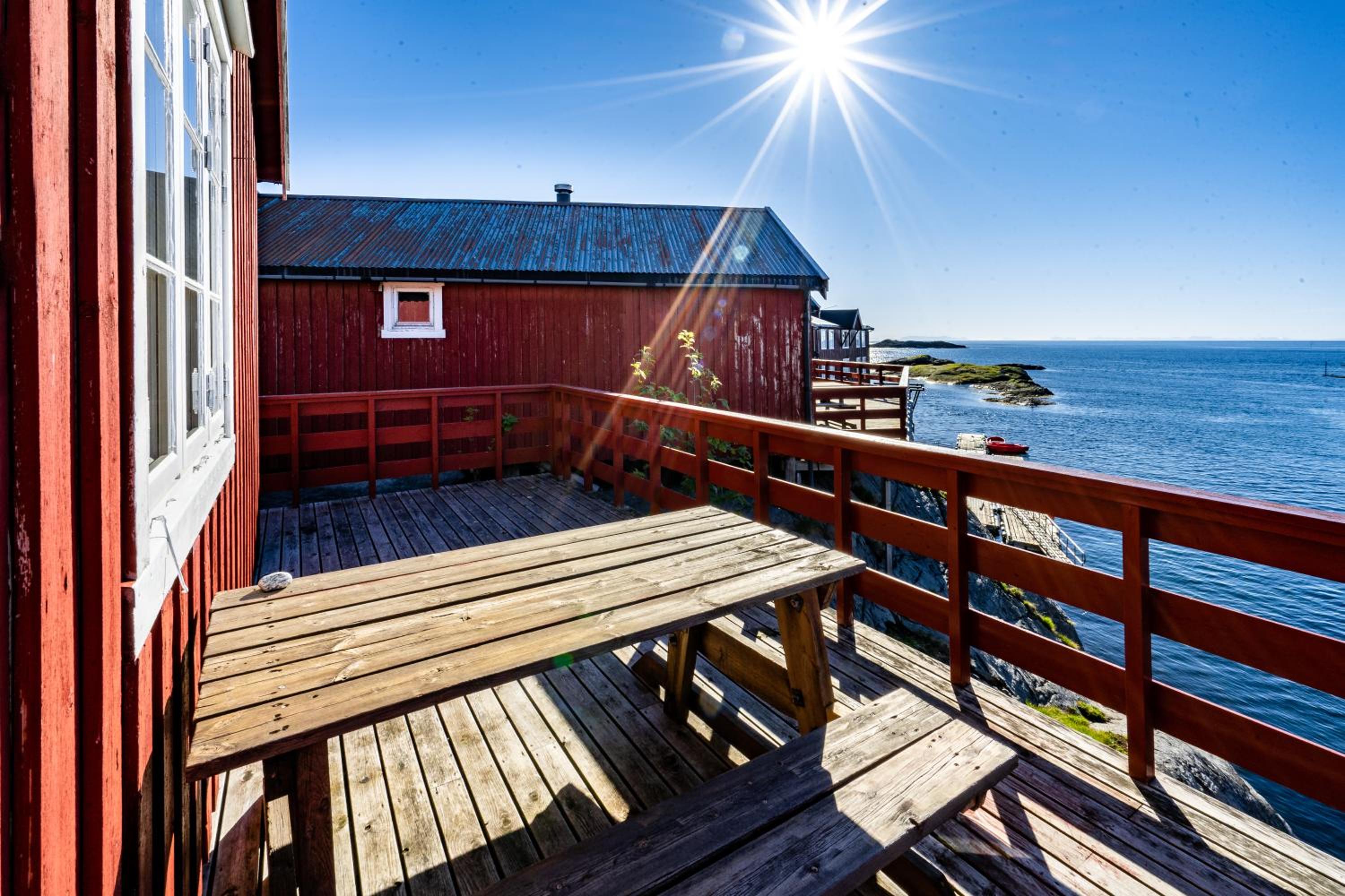 Sea View One-Bedroom Cottage photo 3