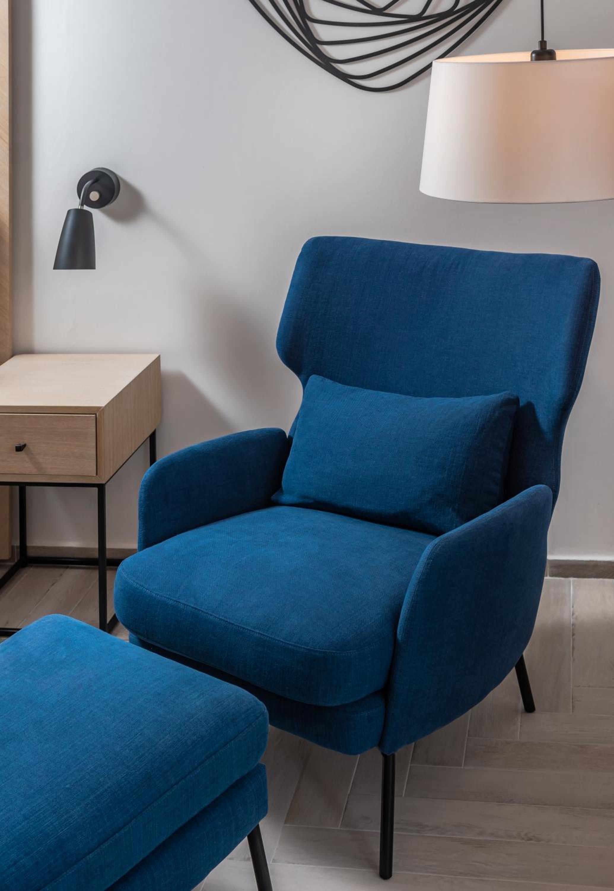 Standard Double Room - Contemporary Building