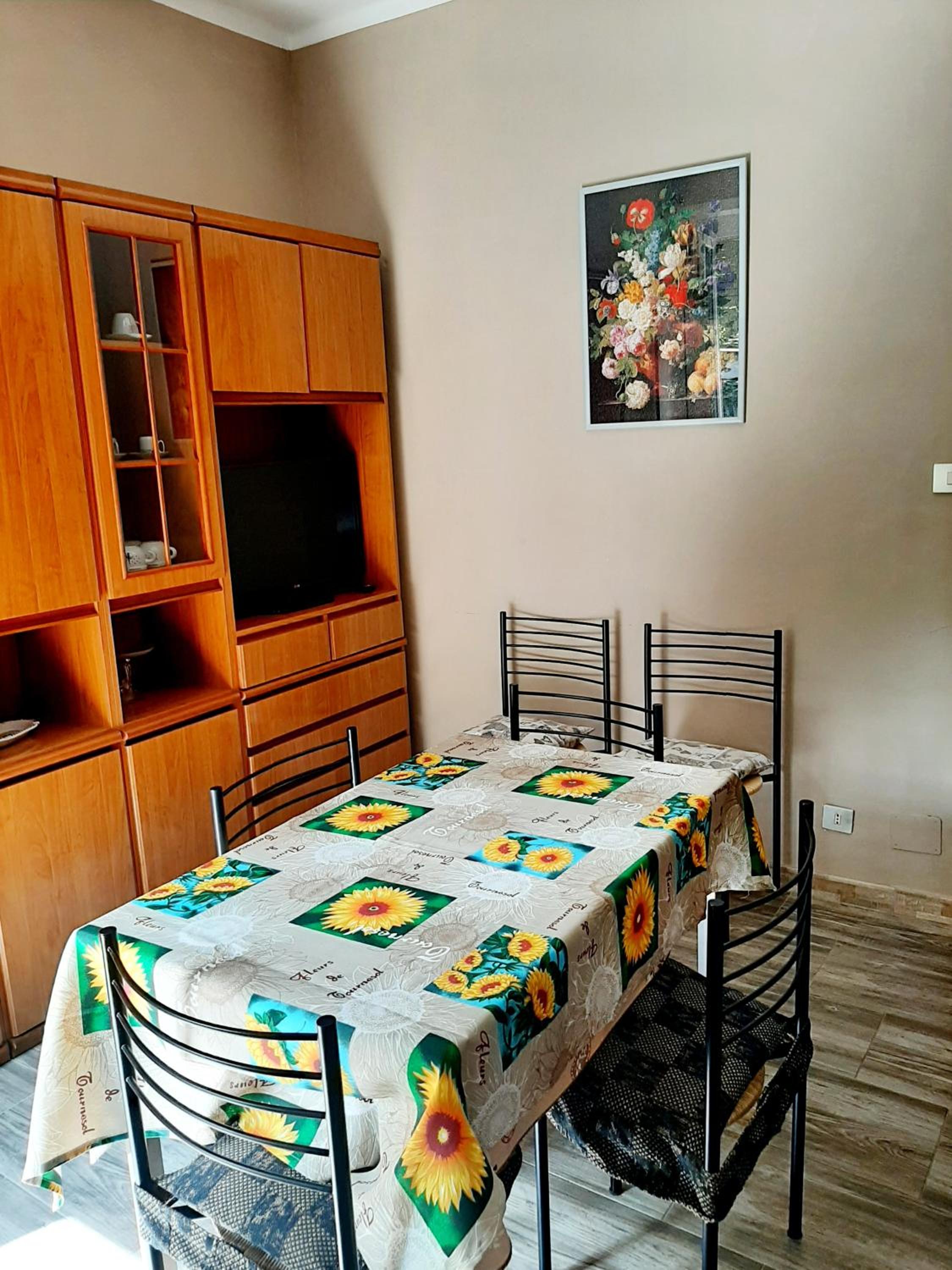Apartment - Photo 14