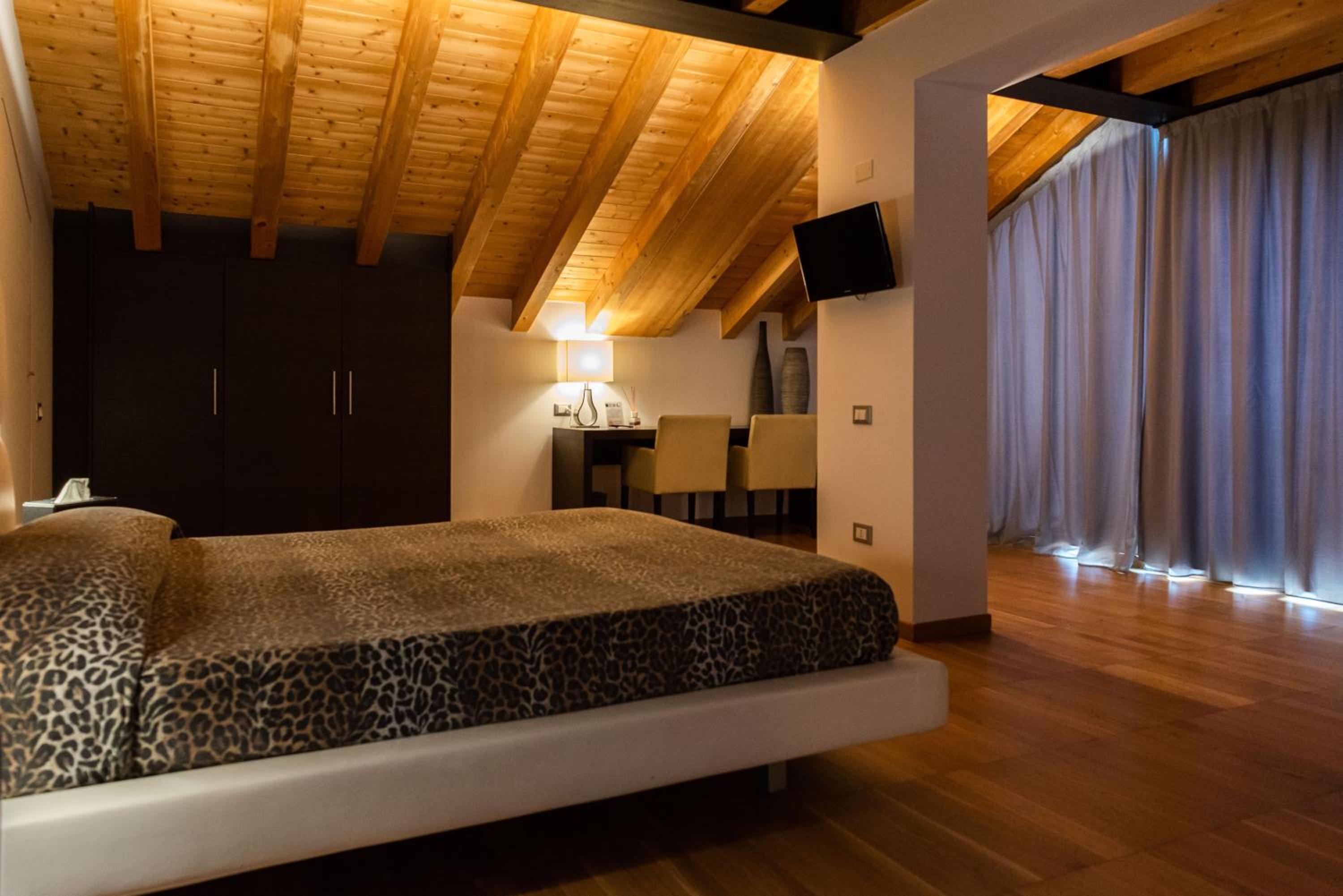 Superior Double Room photo 2