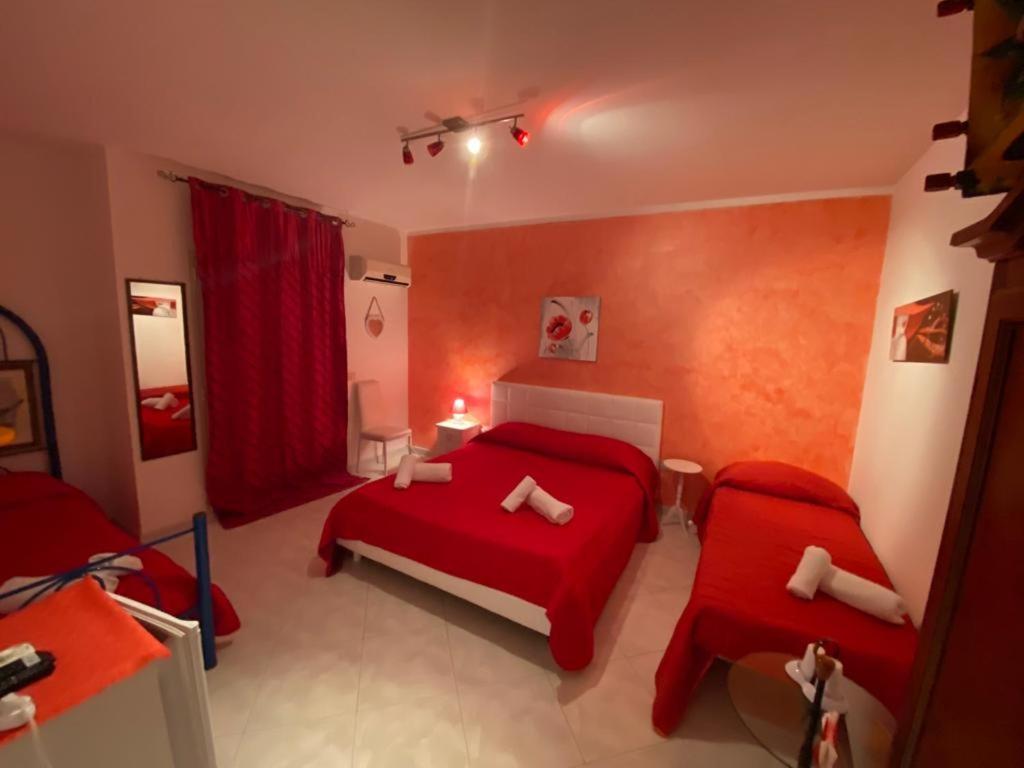 Standard Triple Room With Sea View