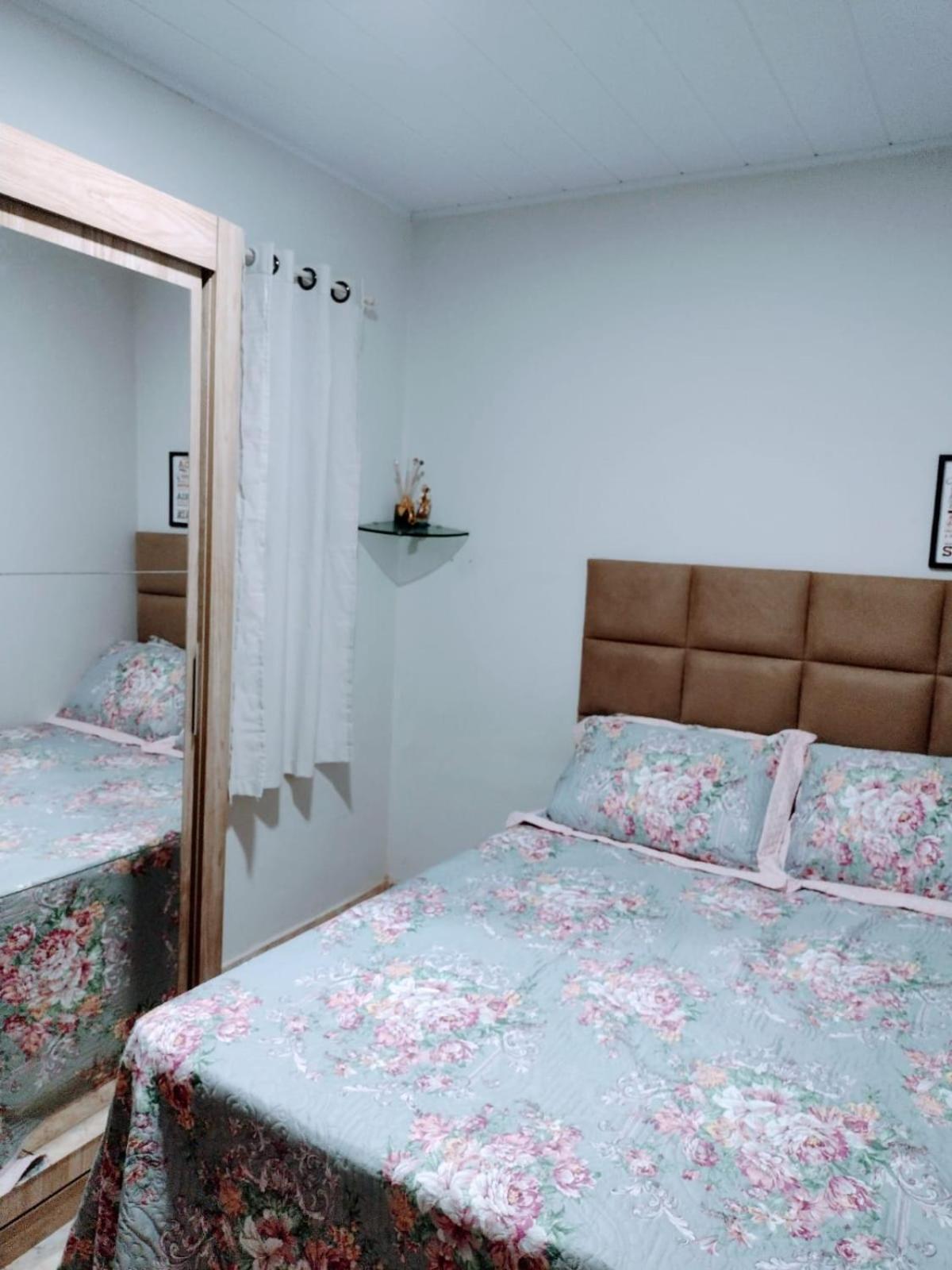 Two-Bedroom House photo 3