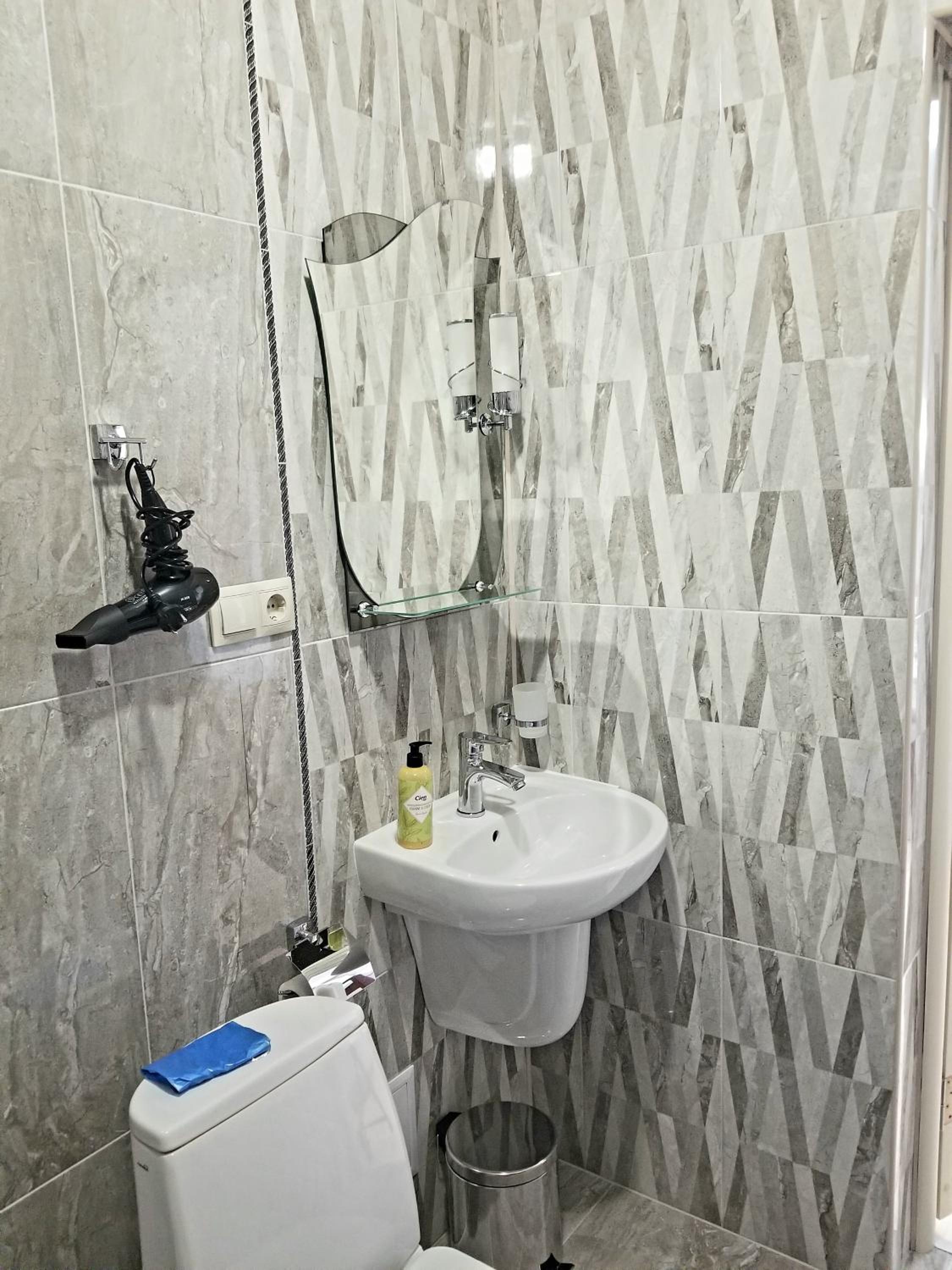 Double or Twin Room with Balcony photo 2