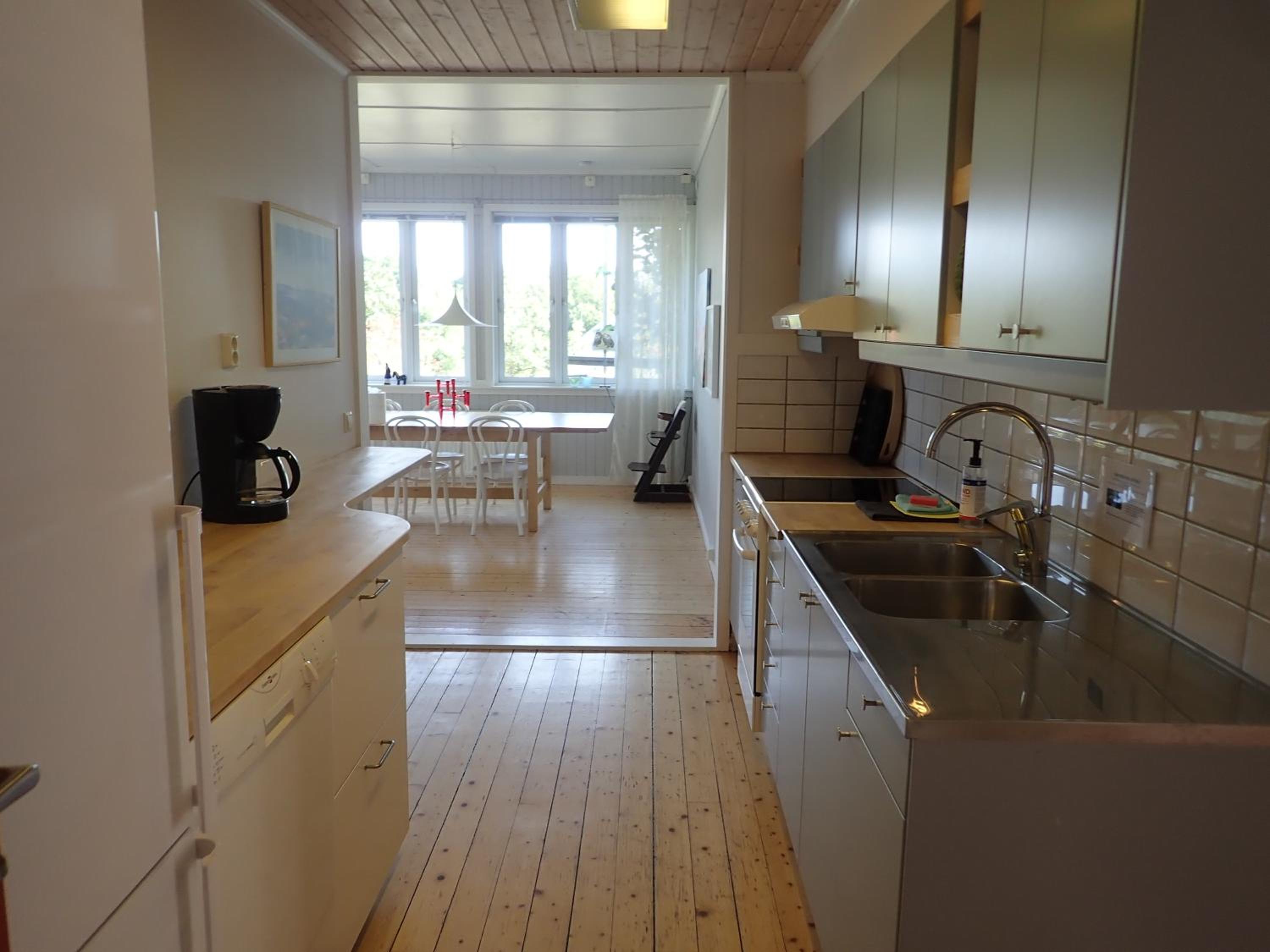 Two-Bedroom Apartment with Sea View photo 3