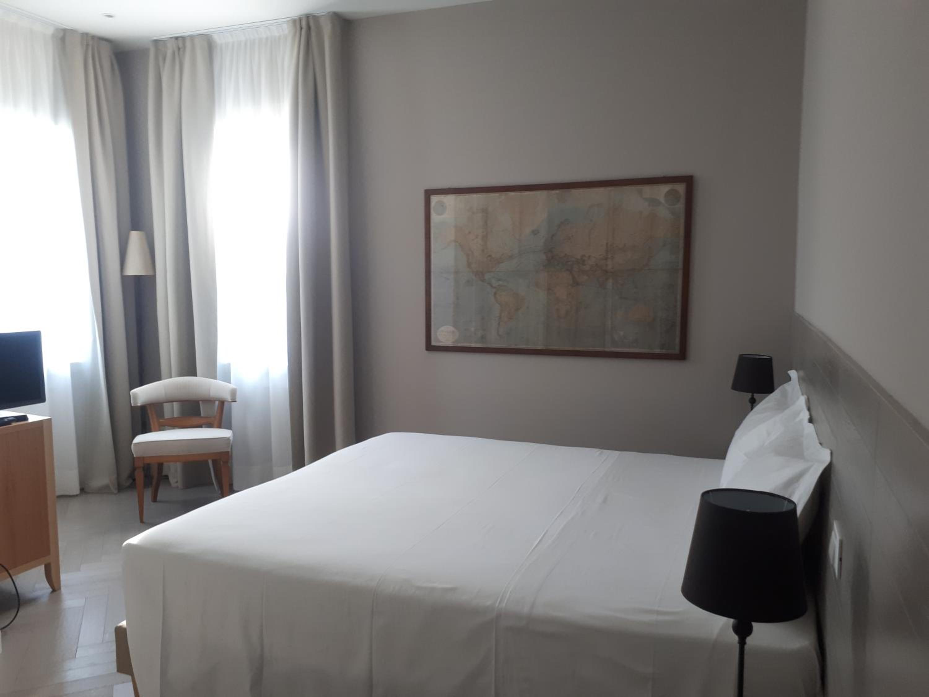 Deluxe Double or Twin Room with Garden View