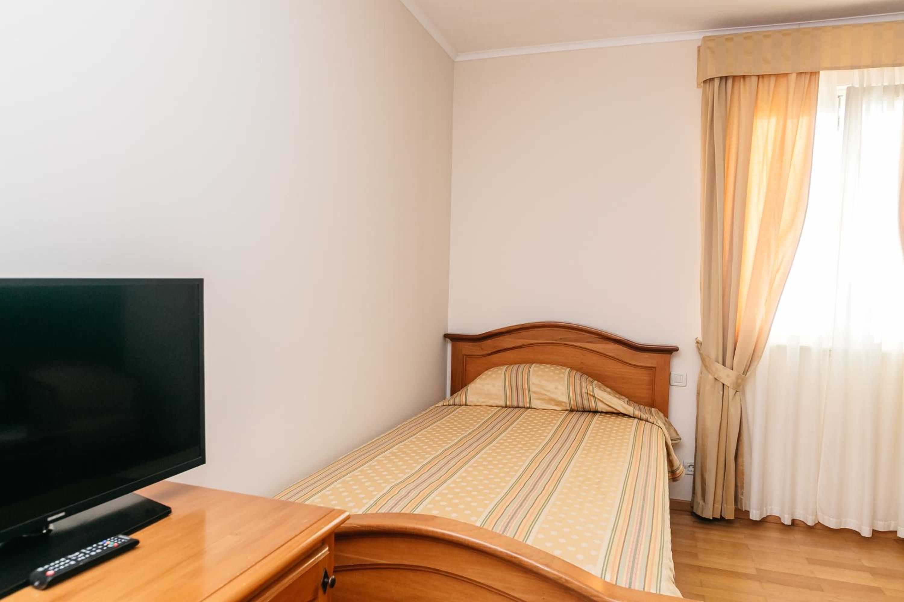 Triple Room with Sea View
