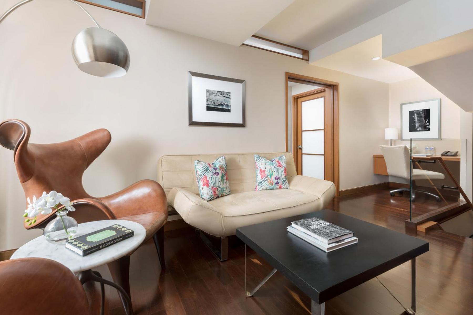 Carriage House Suite