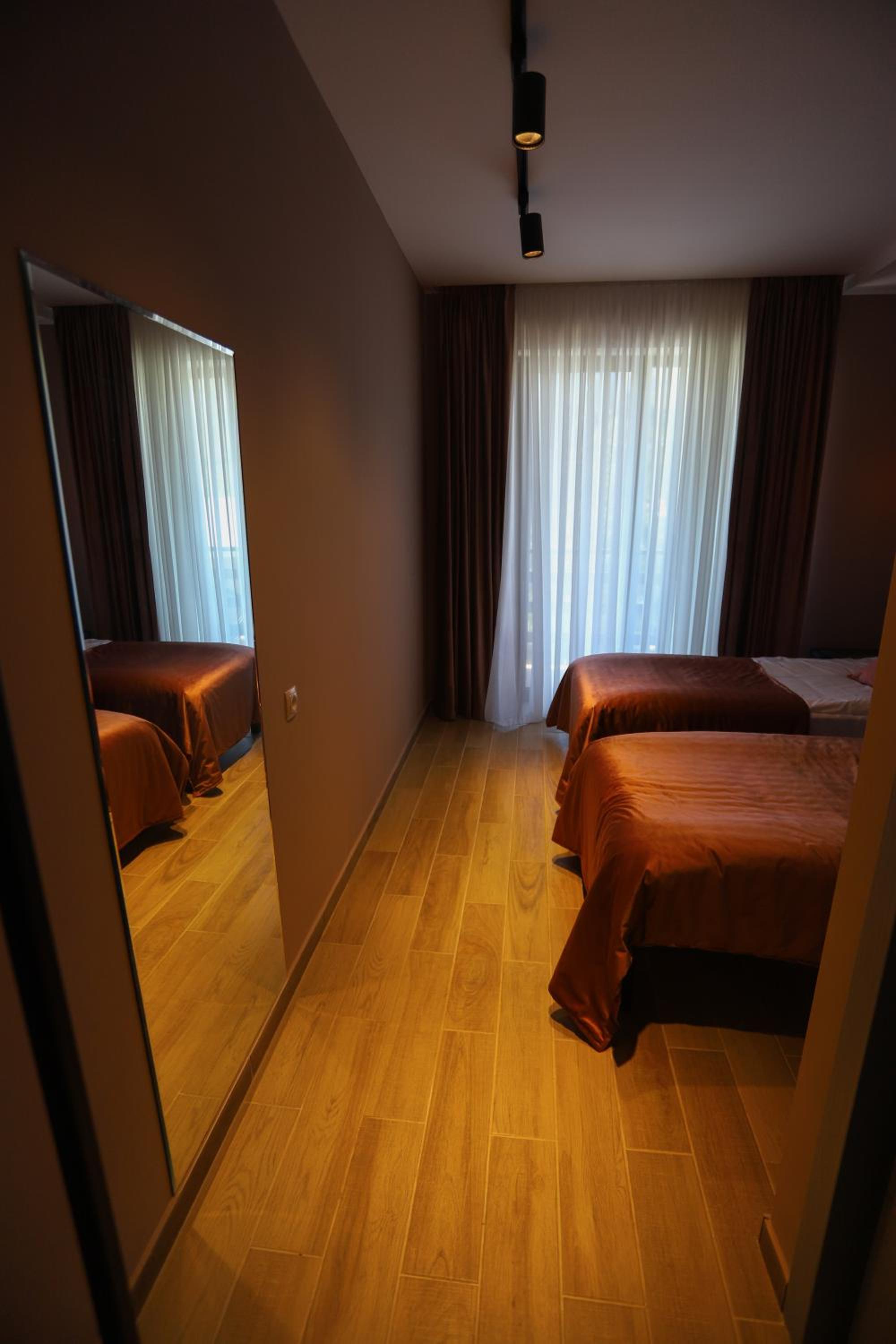 Deluxe Twin Room - Photo 4