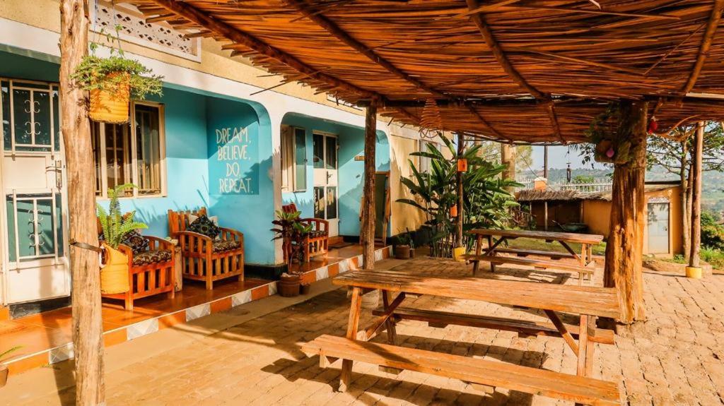 Deluxe Double or Twin Room with Garden View photo 3