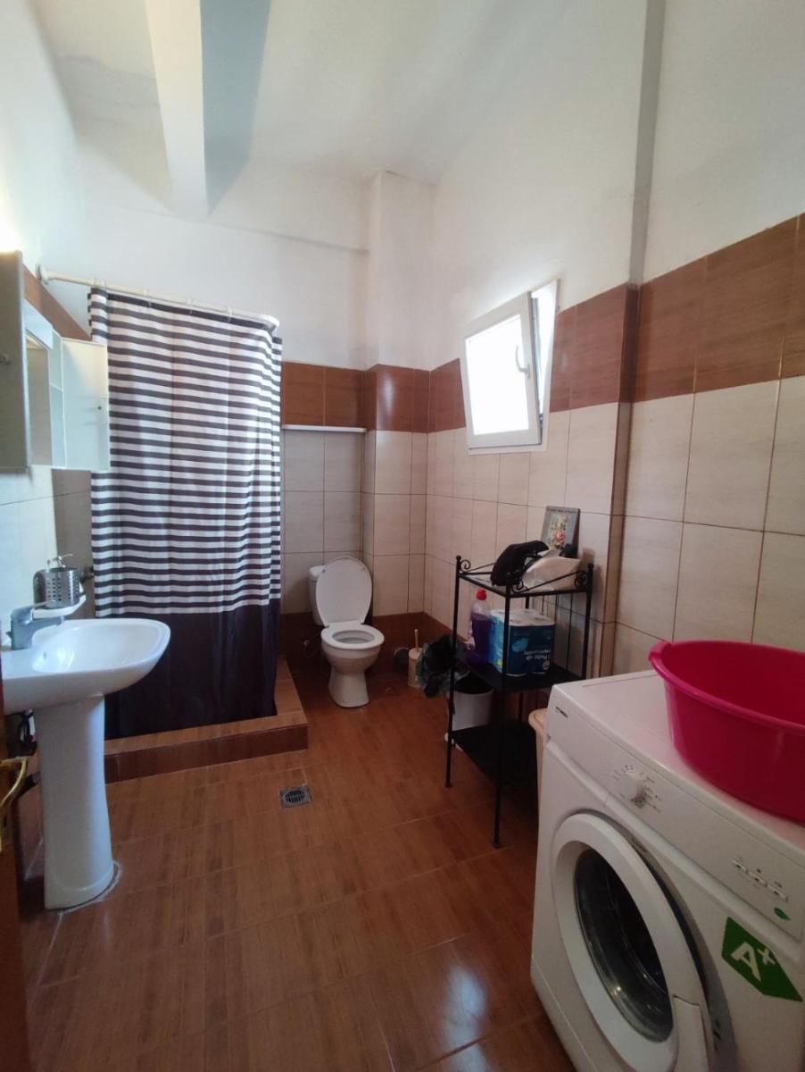 Three-Bedroom Apartment - Photo 12