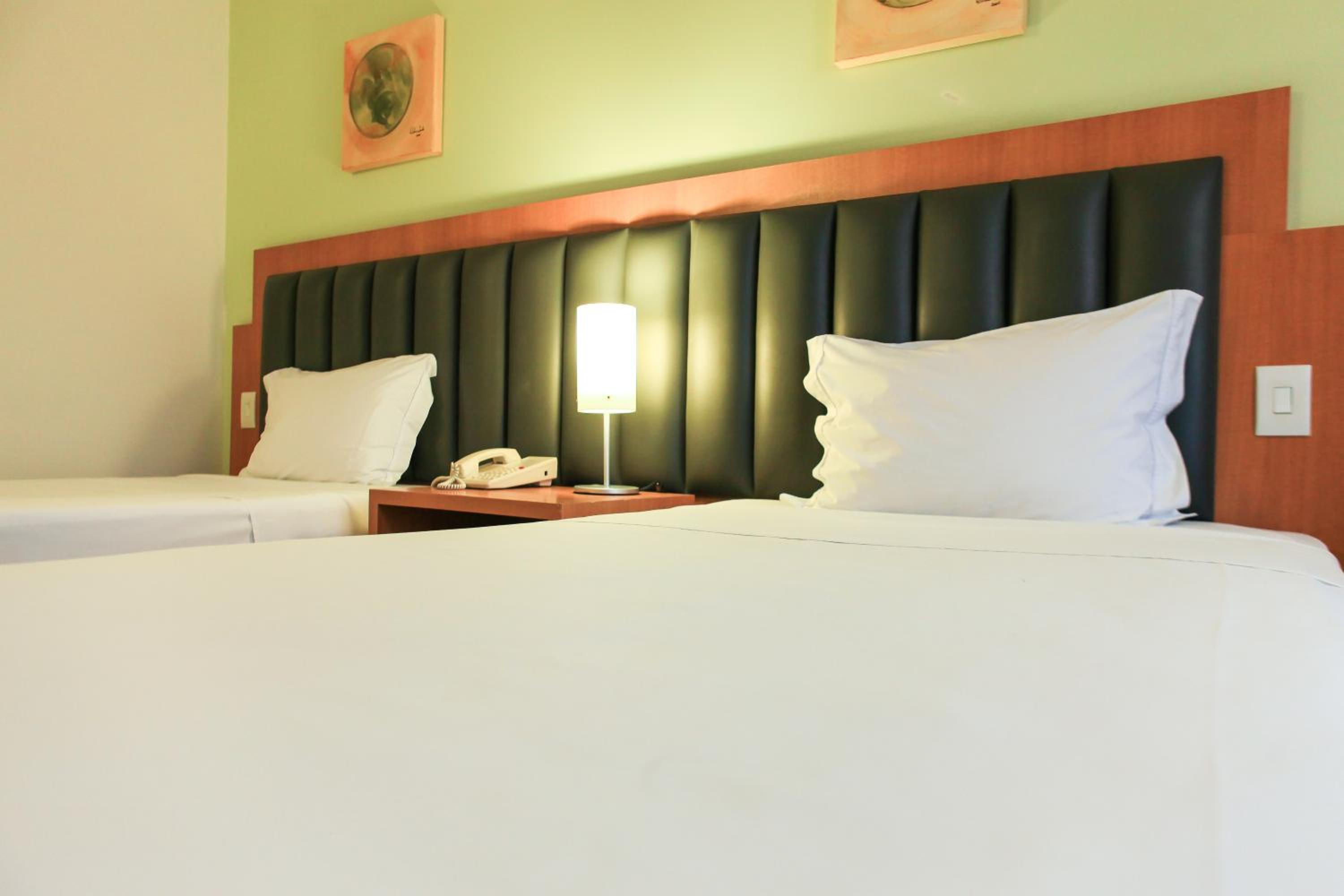 Superior Twin Room - Photo 1
