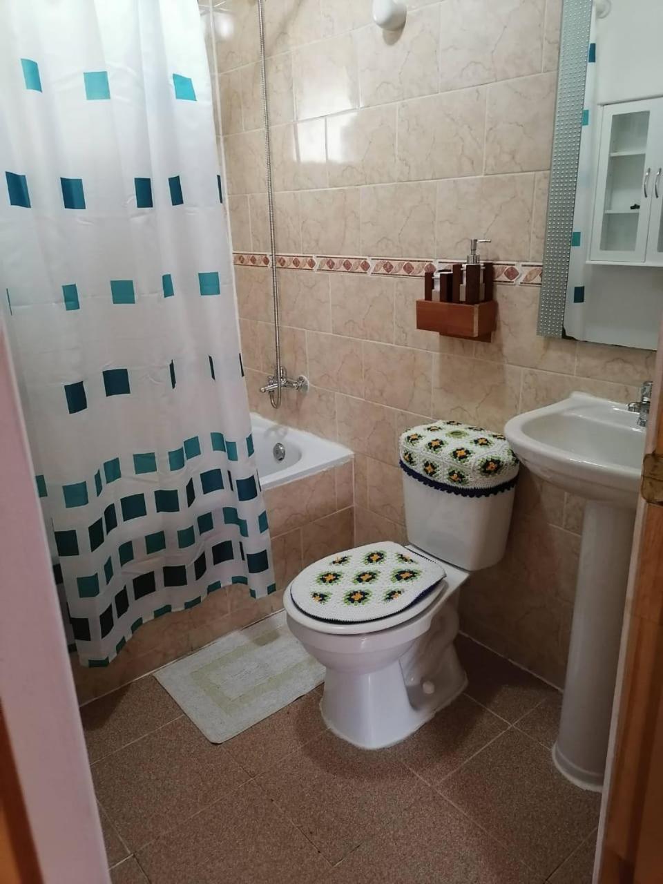 Two-Bedroom House photo 3