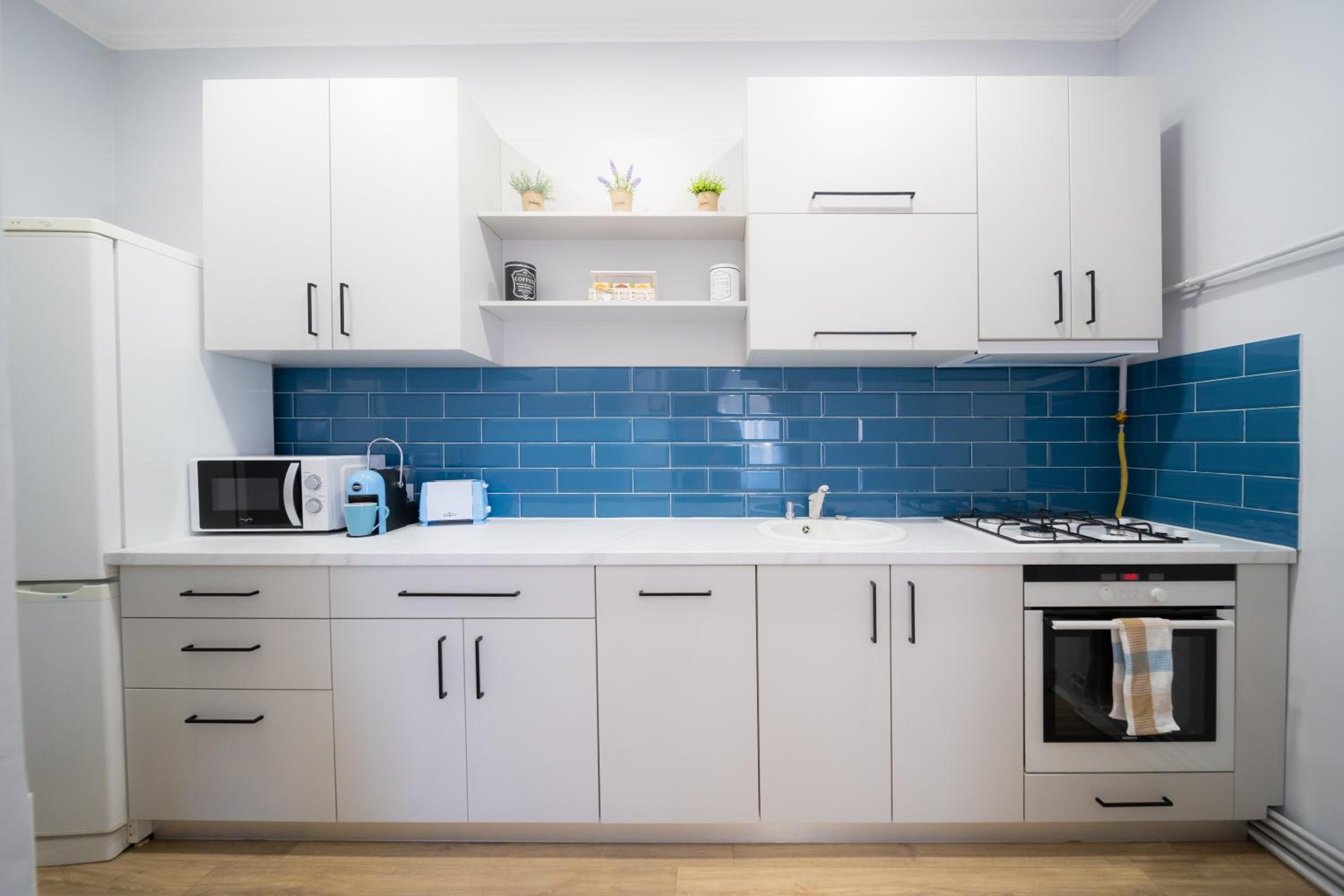 Two-Bedroom Apartment - Photo 17