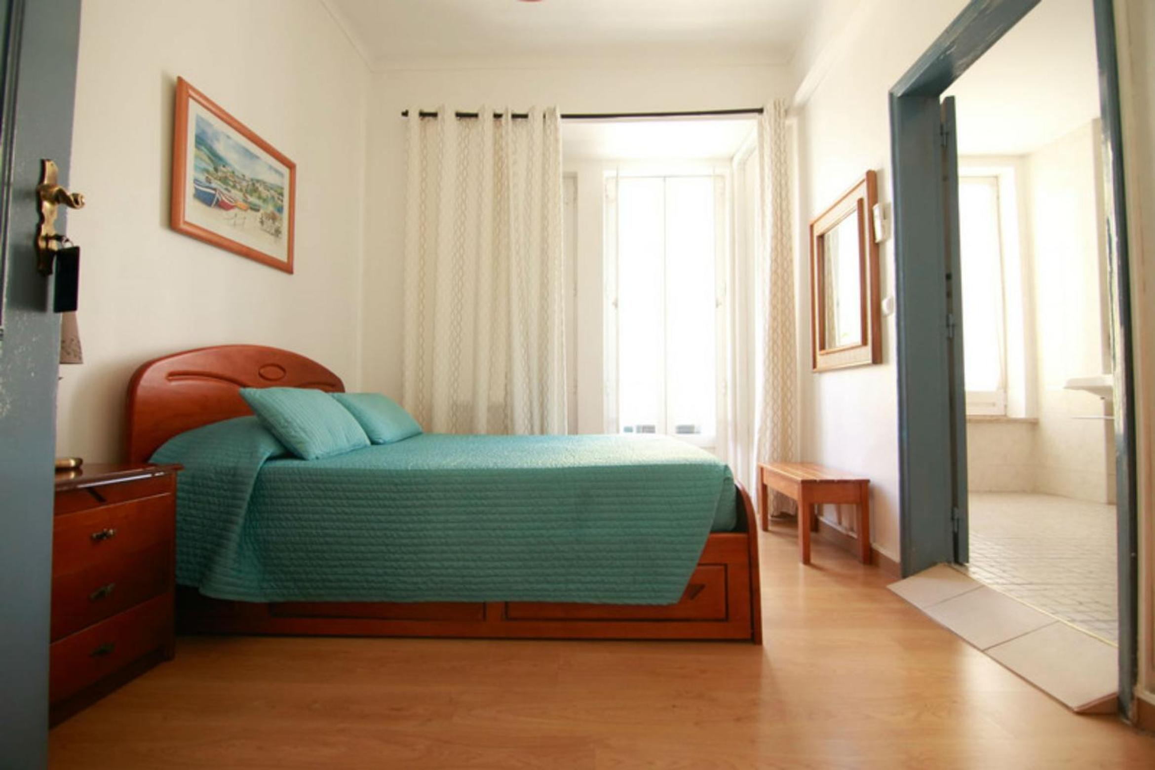 Standard Double or Twin Room photo 1