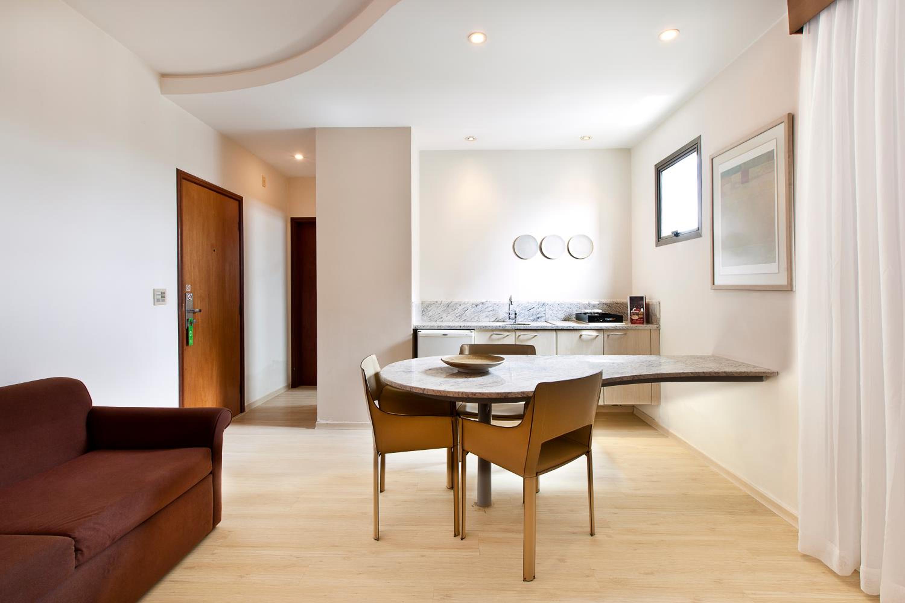 Executive Twin Suite - Photo 3