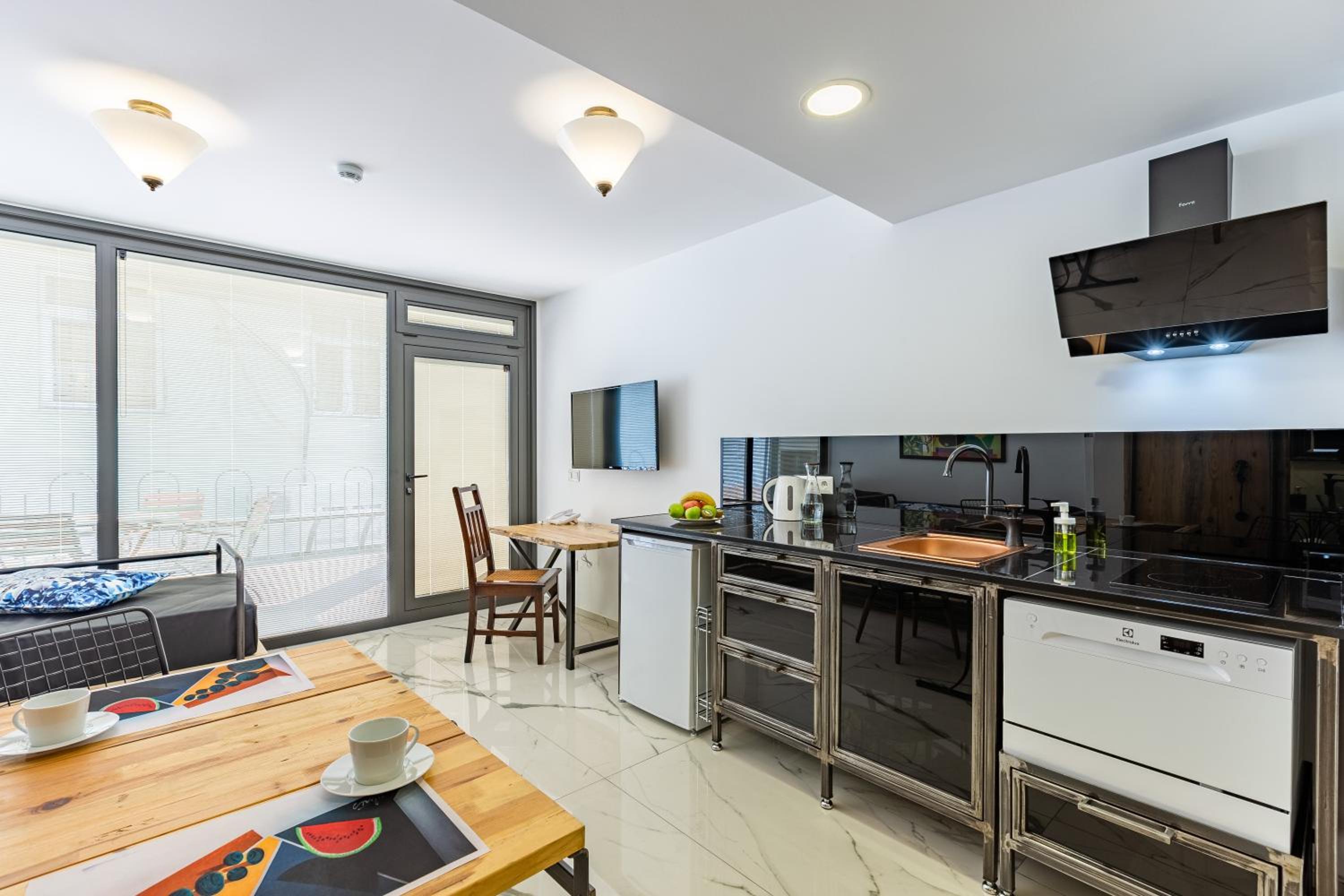 Twin Room with Terrace photo 2
