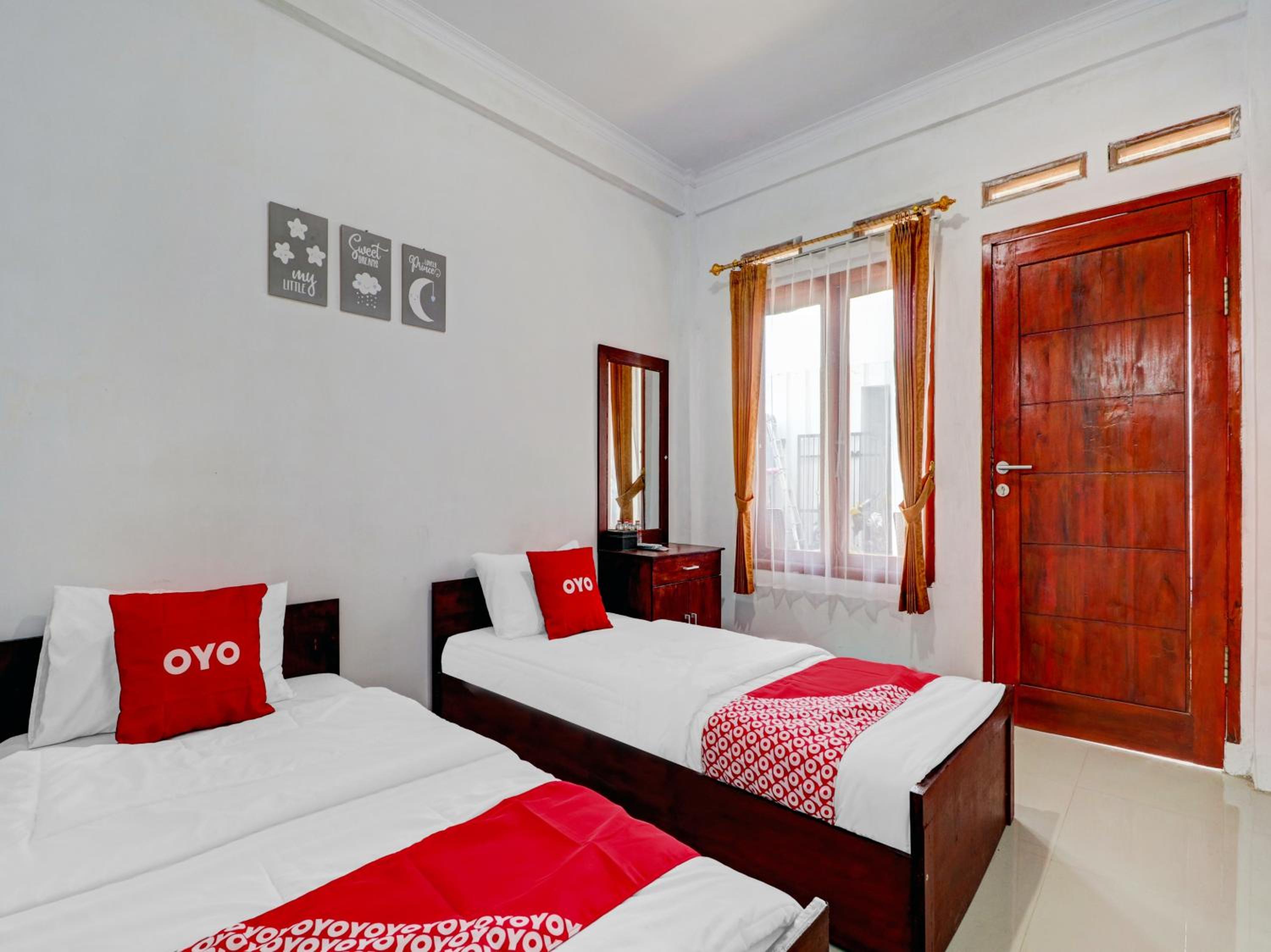 Standard Twin Room photo 1