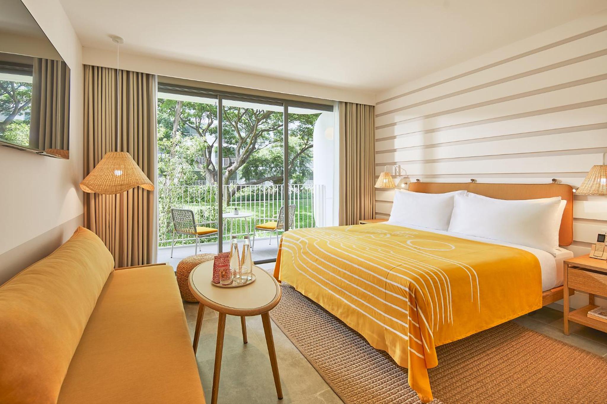 Standard King Room - Photo 1