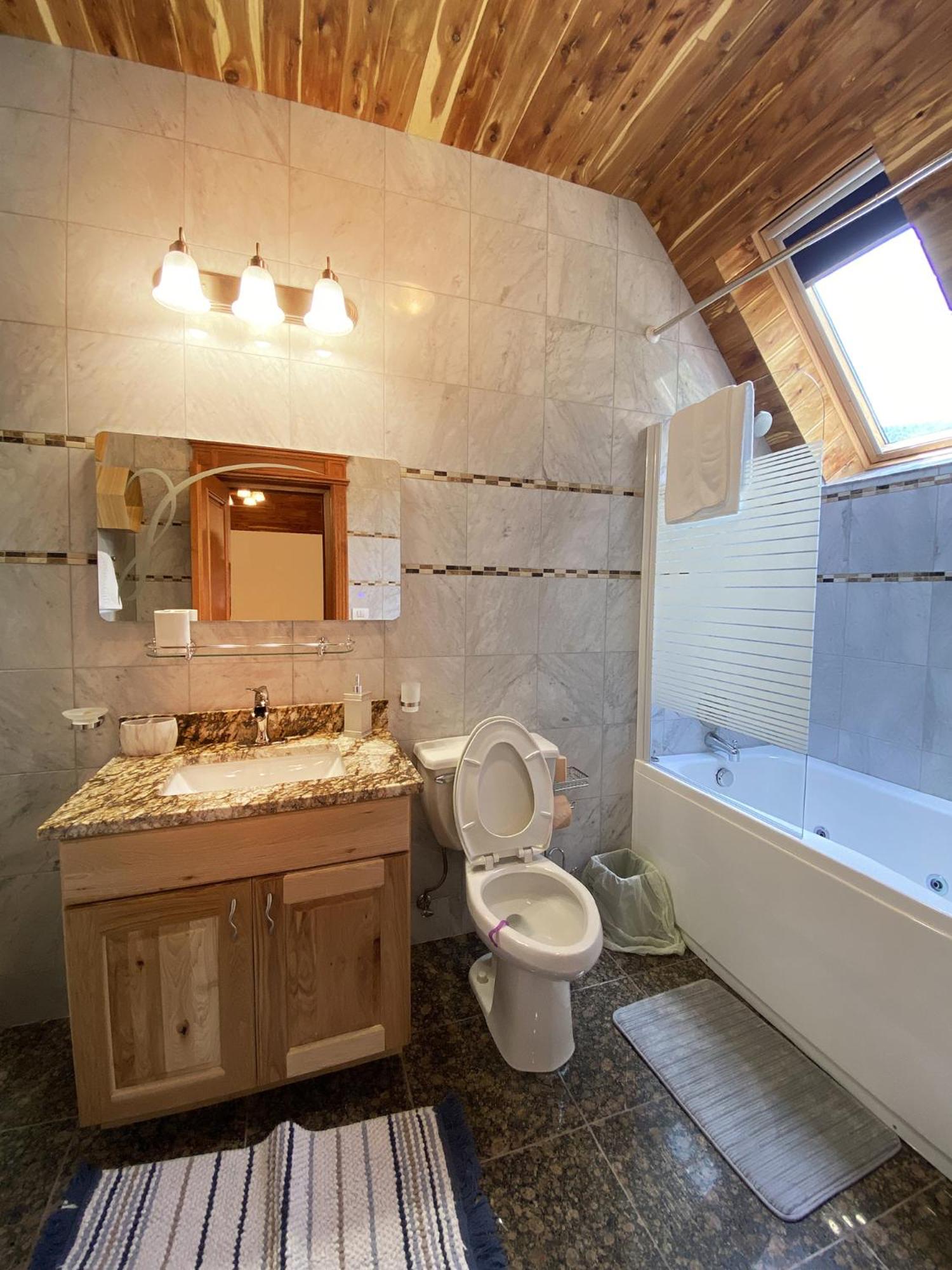 Deluxe Double Room - Photo 4